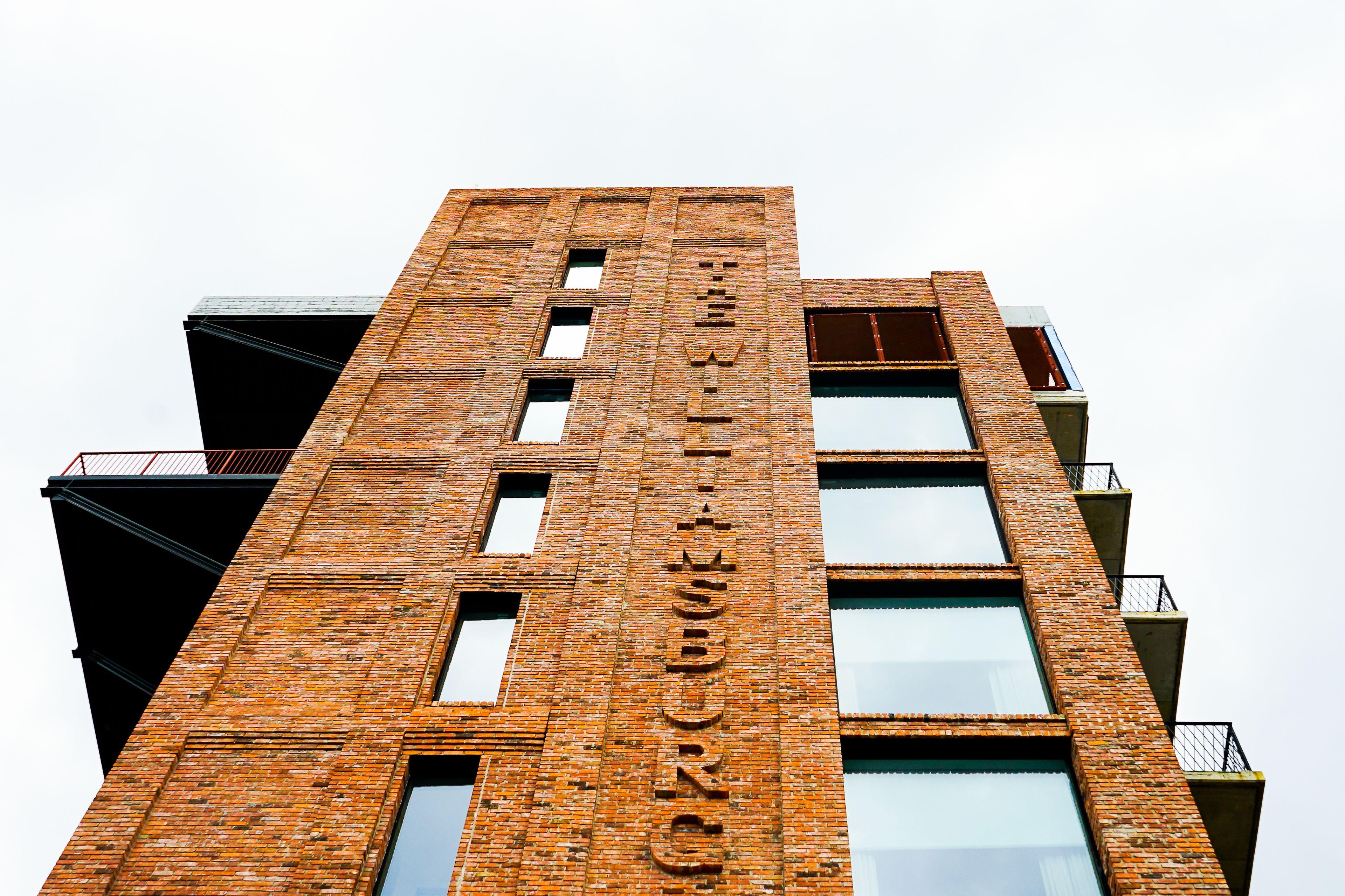 Arlo Williamsburg 5*