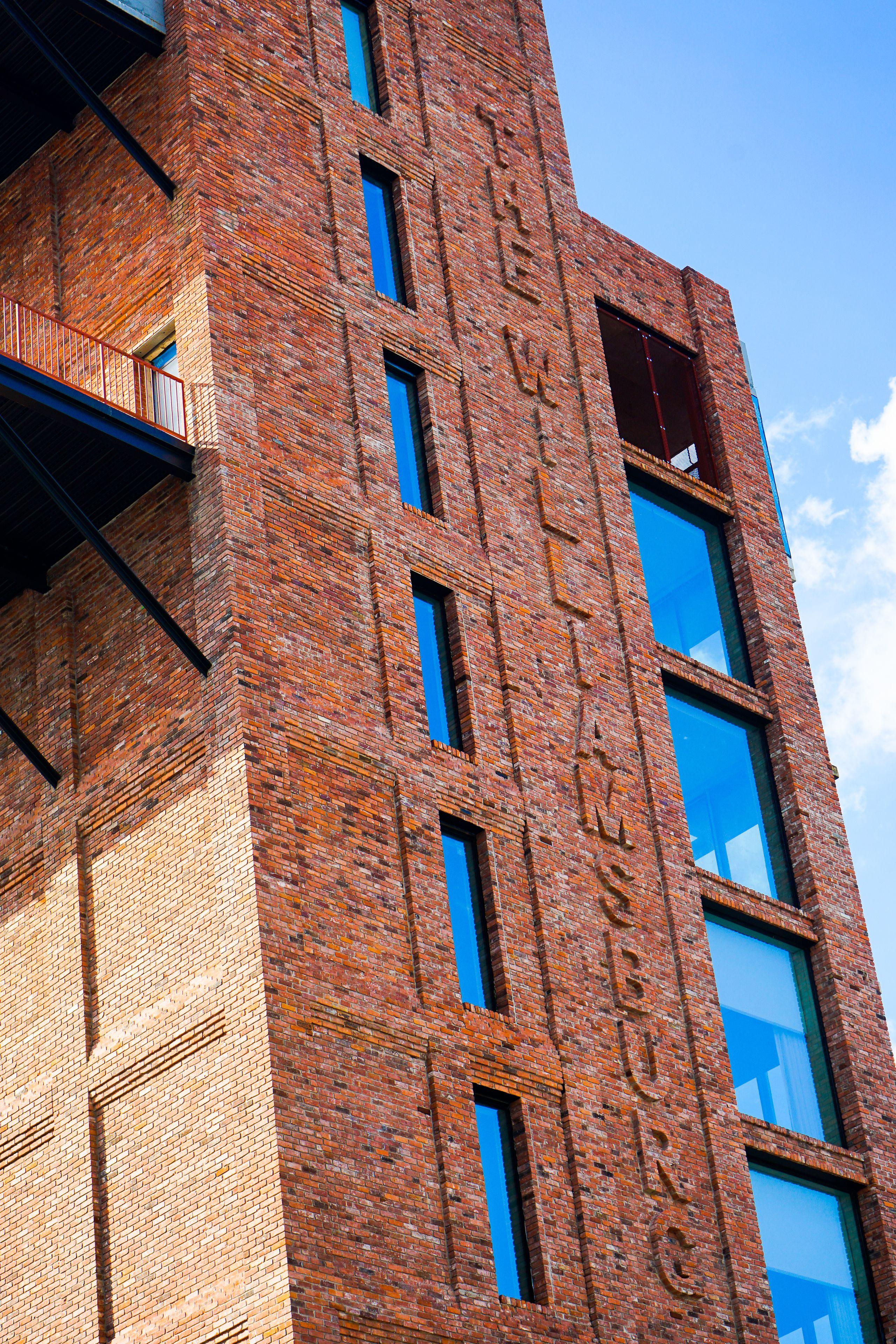 Arlo Williamsburg Hotel