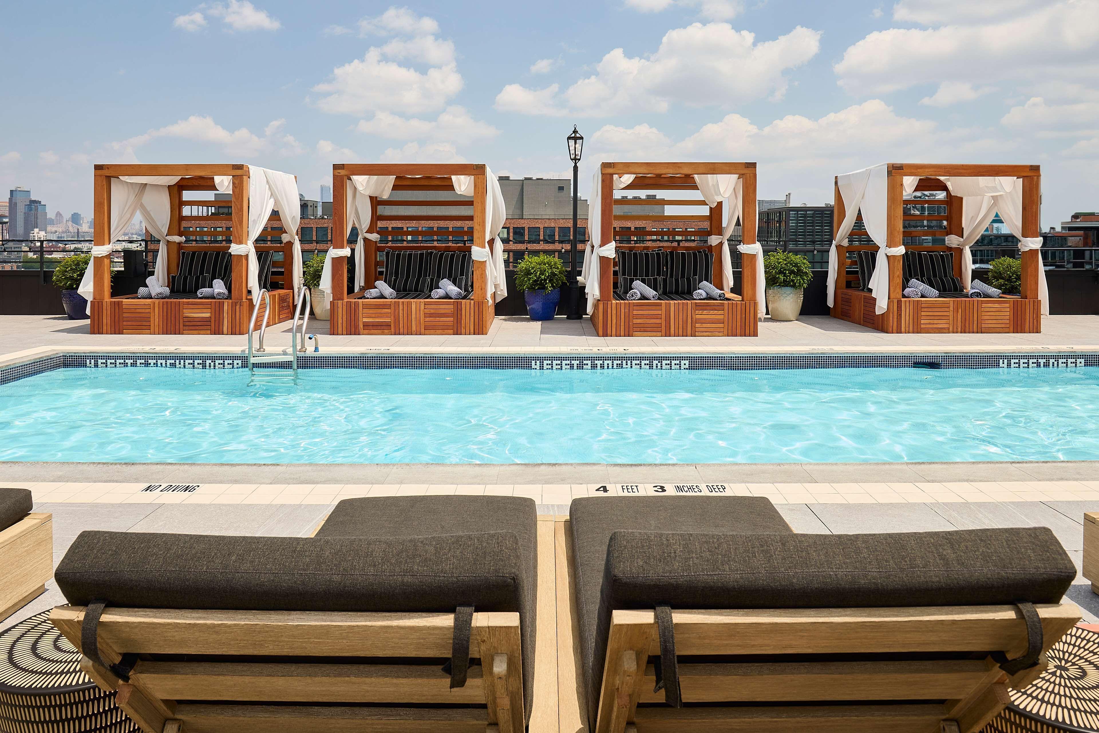 Arlo Williamsburg Hotel