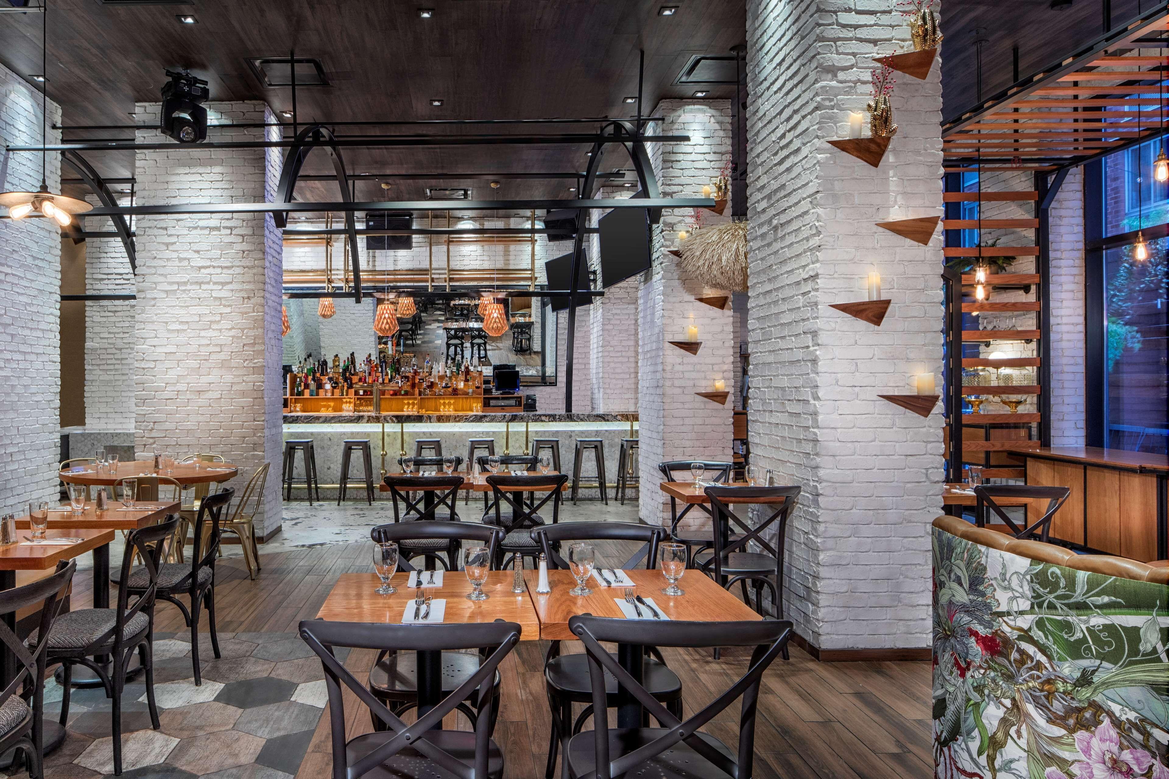 Doubletree By Hilton Times Square West Hotel 4*