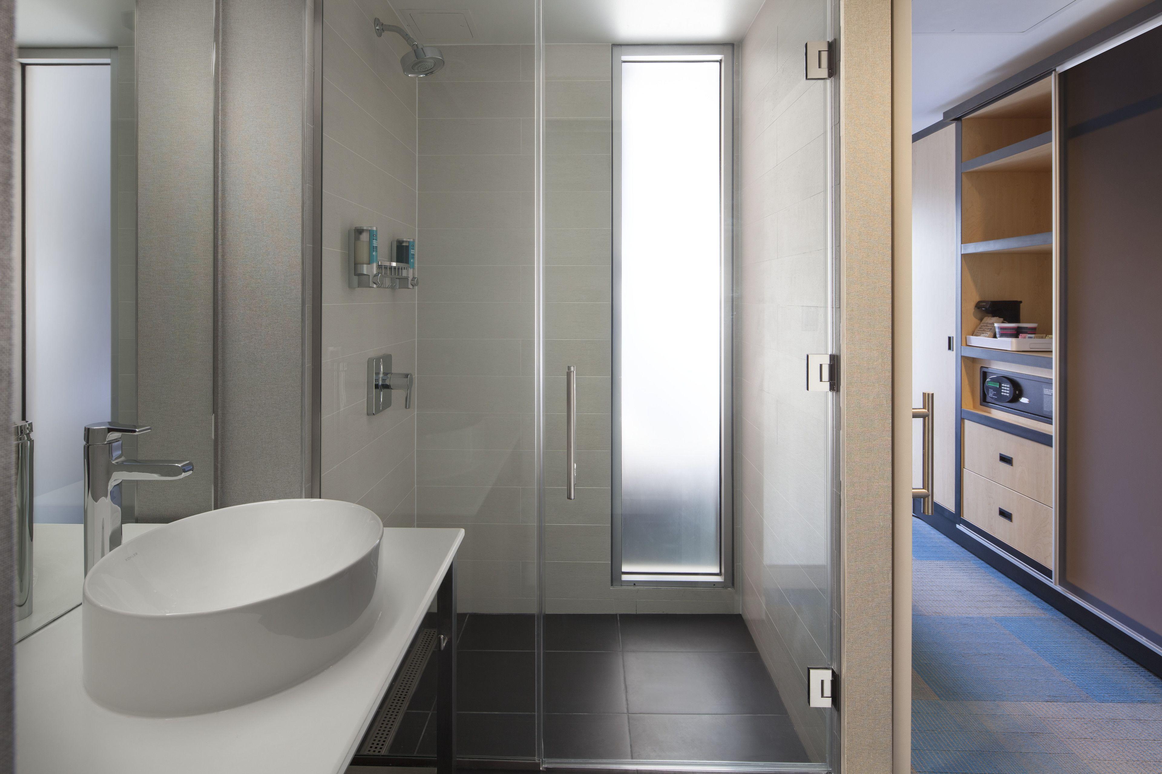 Hotel Aloft By Marriott Long Island City-Manhattan View 4*