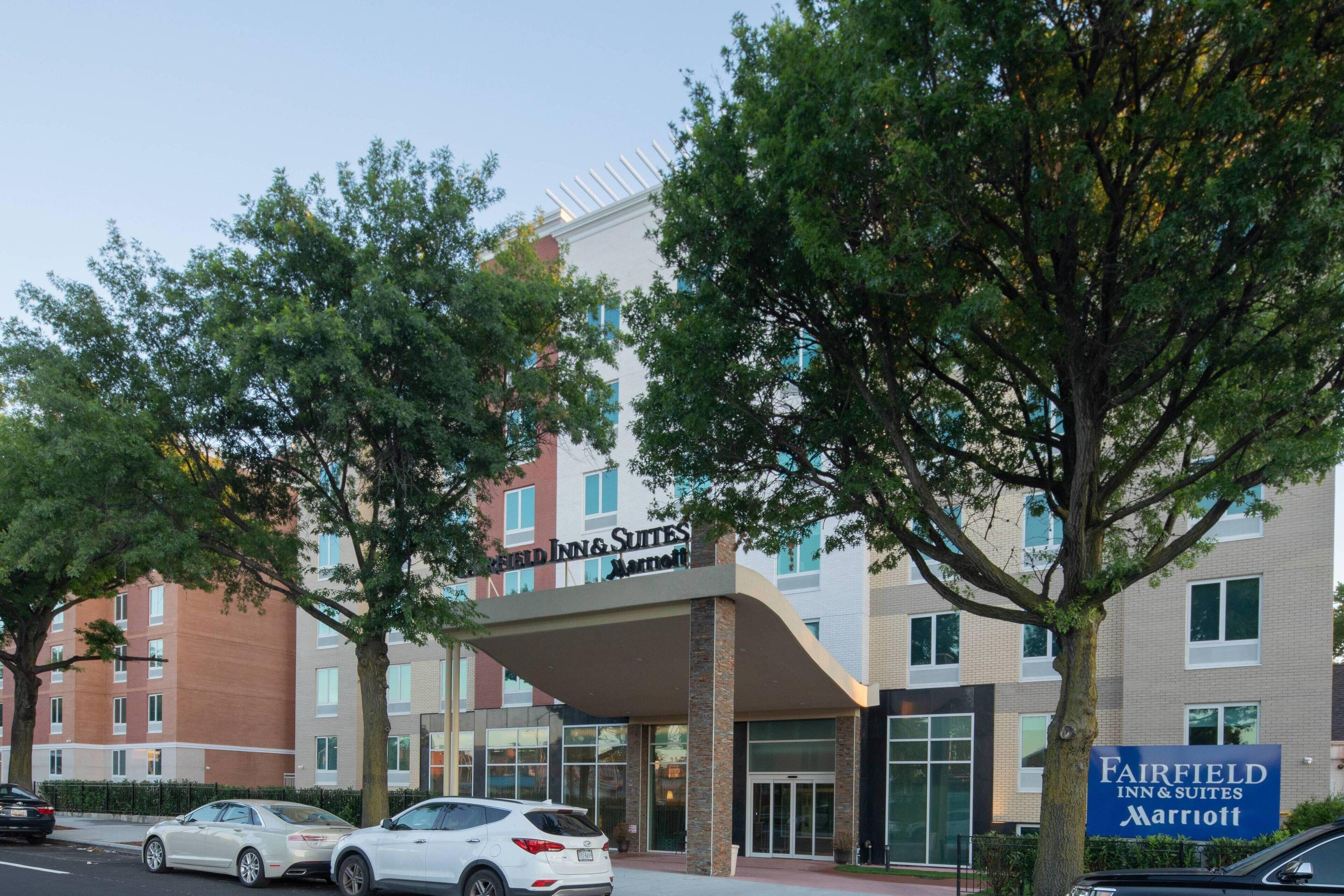 Fairfield & By Marriott Queens/fresh Meadows 3*