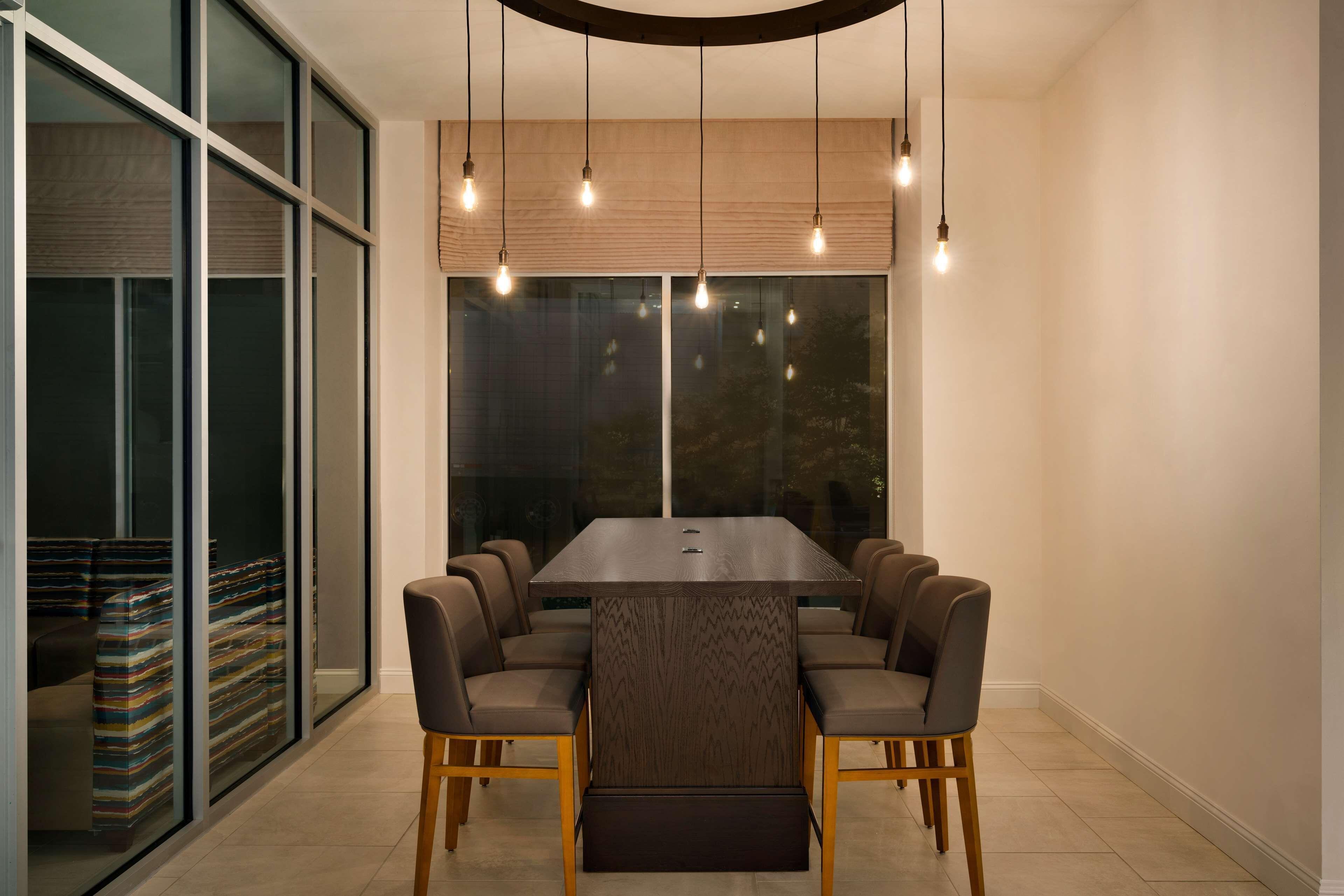 Hilton Garden Times Square South Hotel