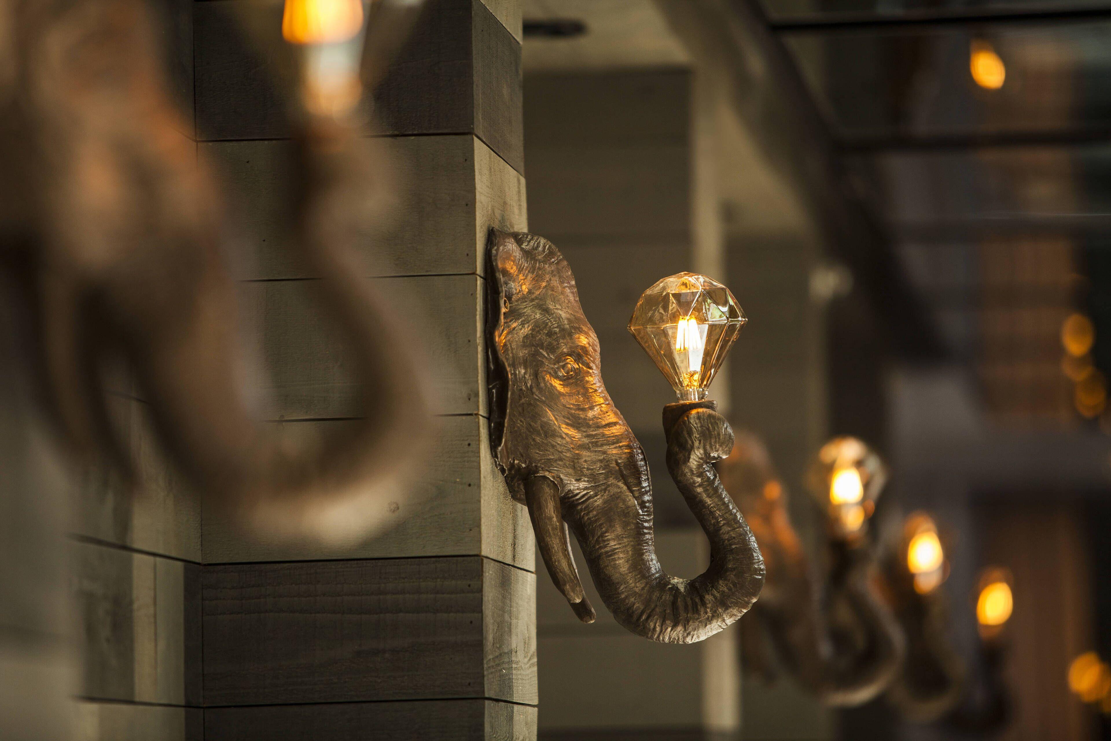 Moxy Nyc Times Square Hotel