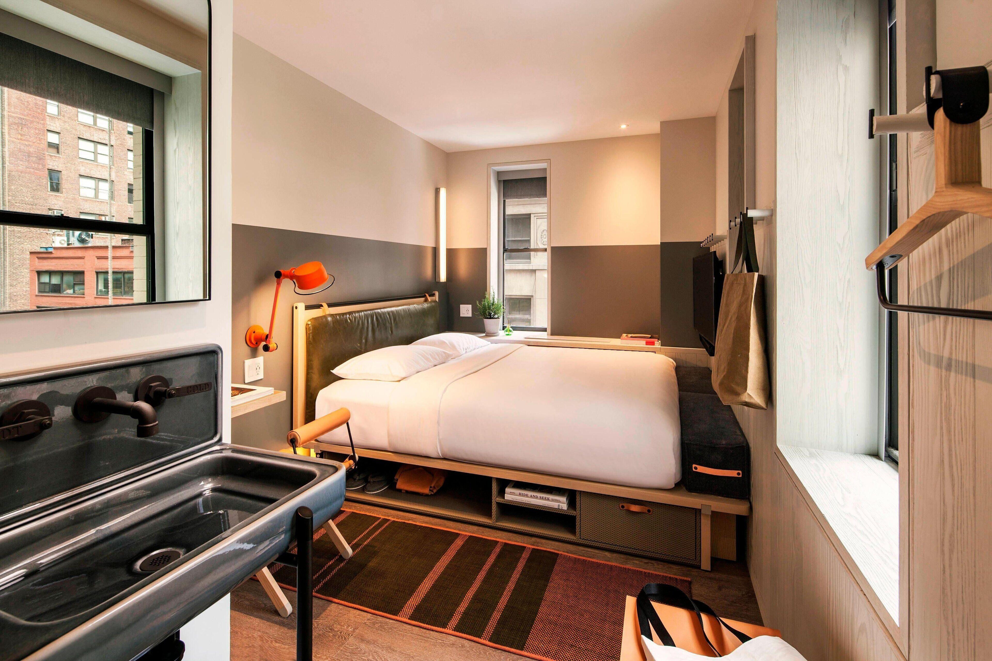 Moxy Nyc Times Square 3* New York