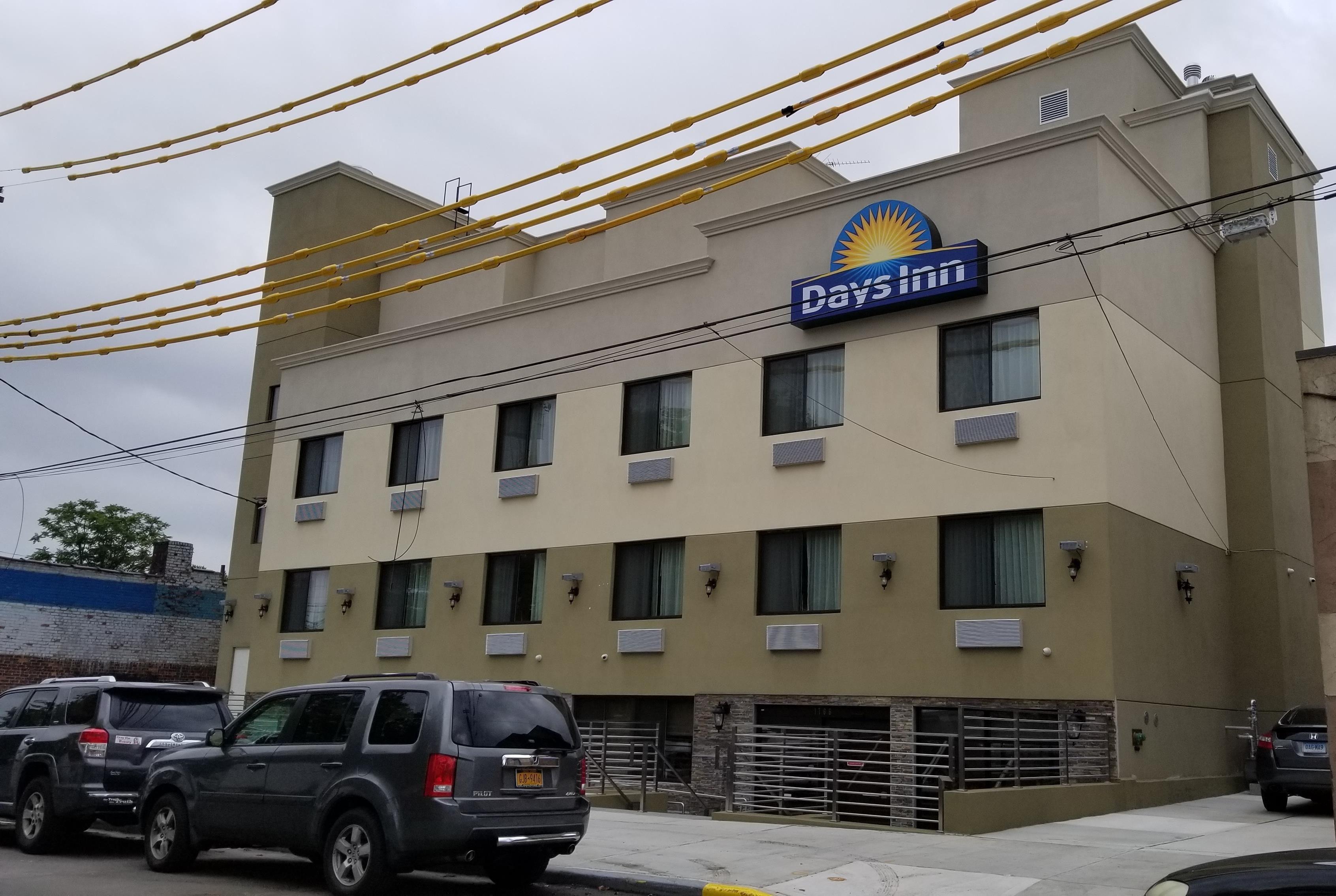Days By Wyndham Brooklyn Marine Park Hotel New York