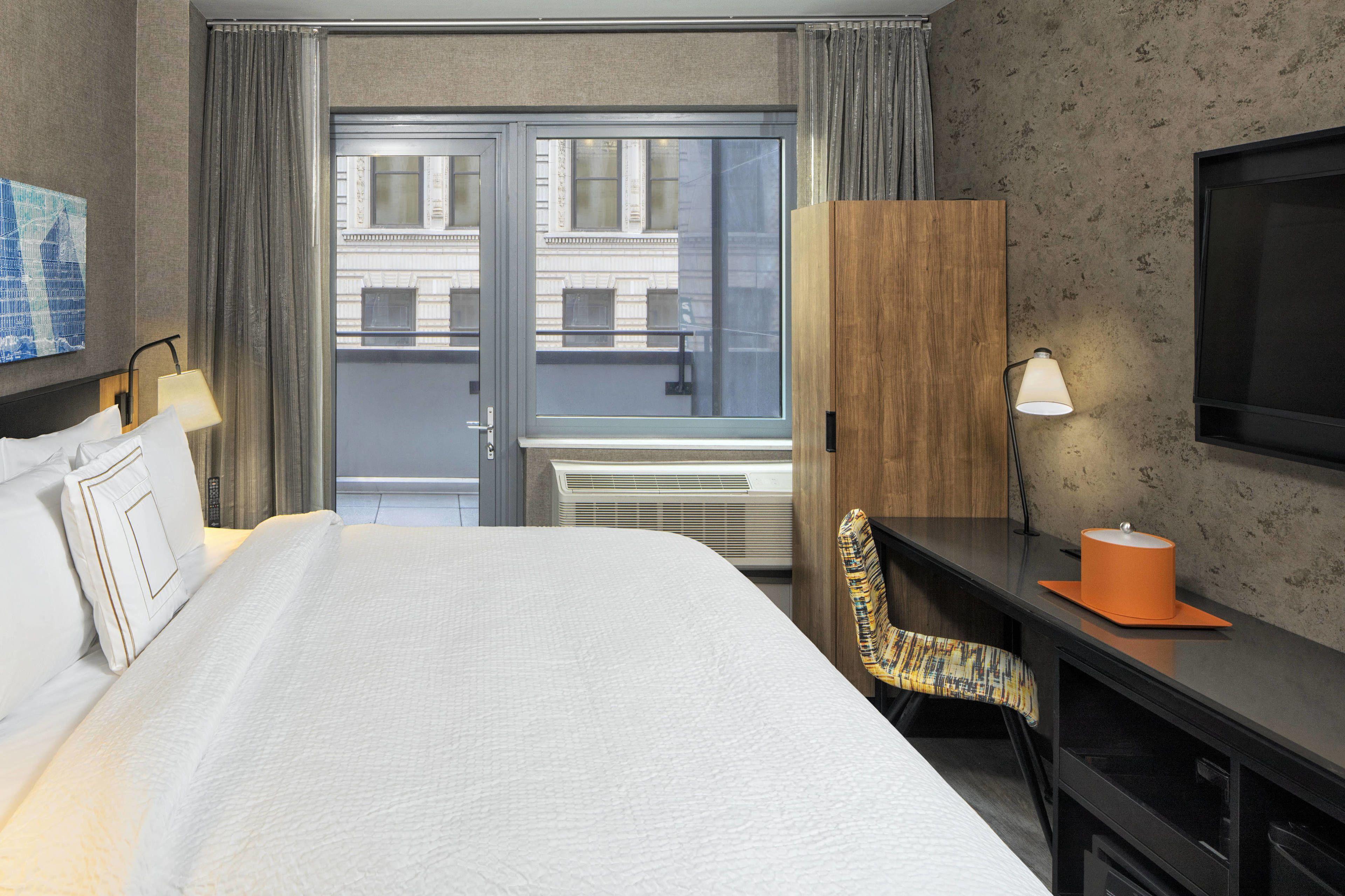 Courtyard By Marriott World Trade Center Area Hotel New York