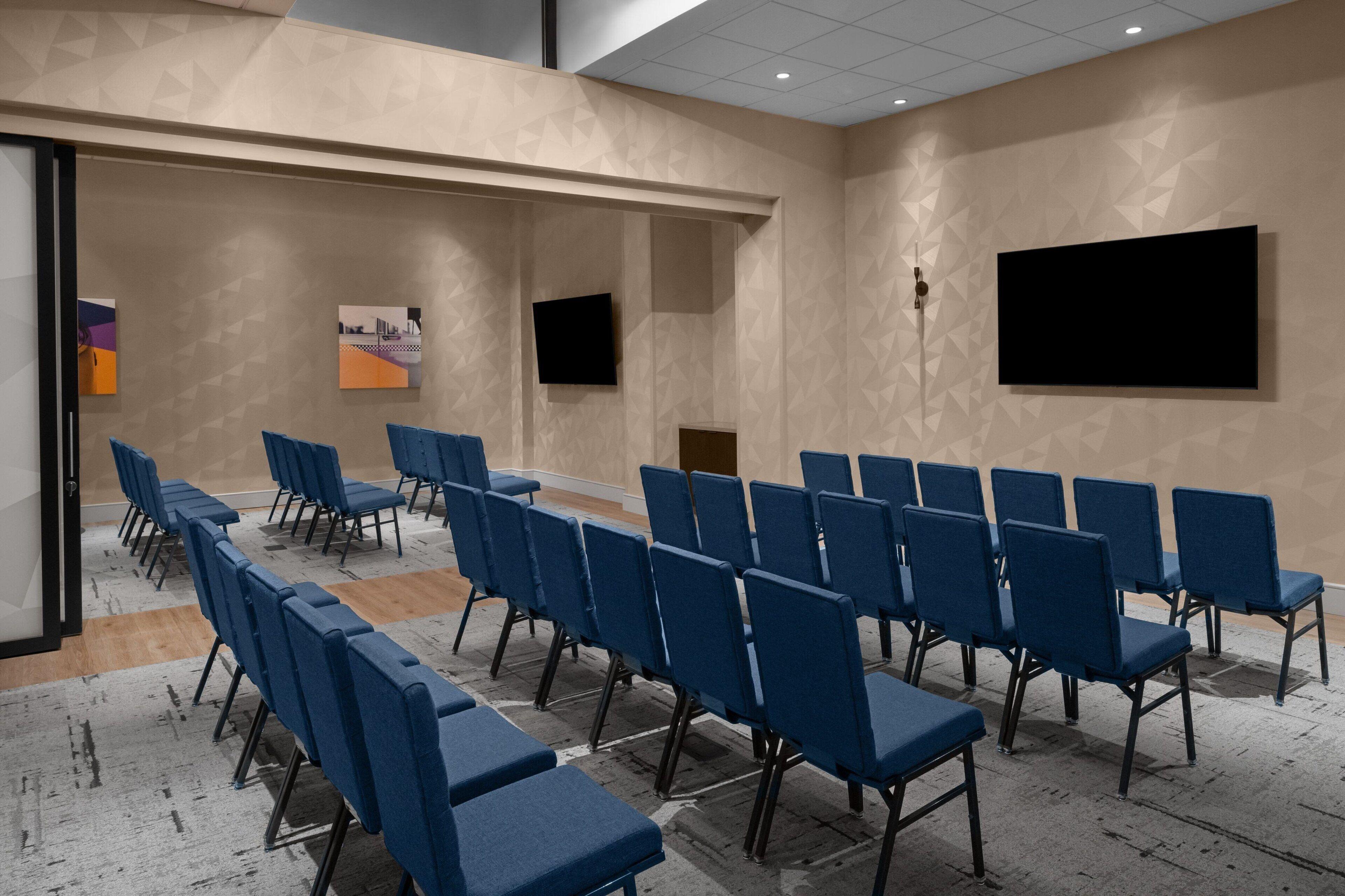 Courtyard By Marriott World Trade Center Area 3*