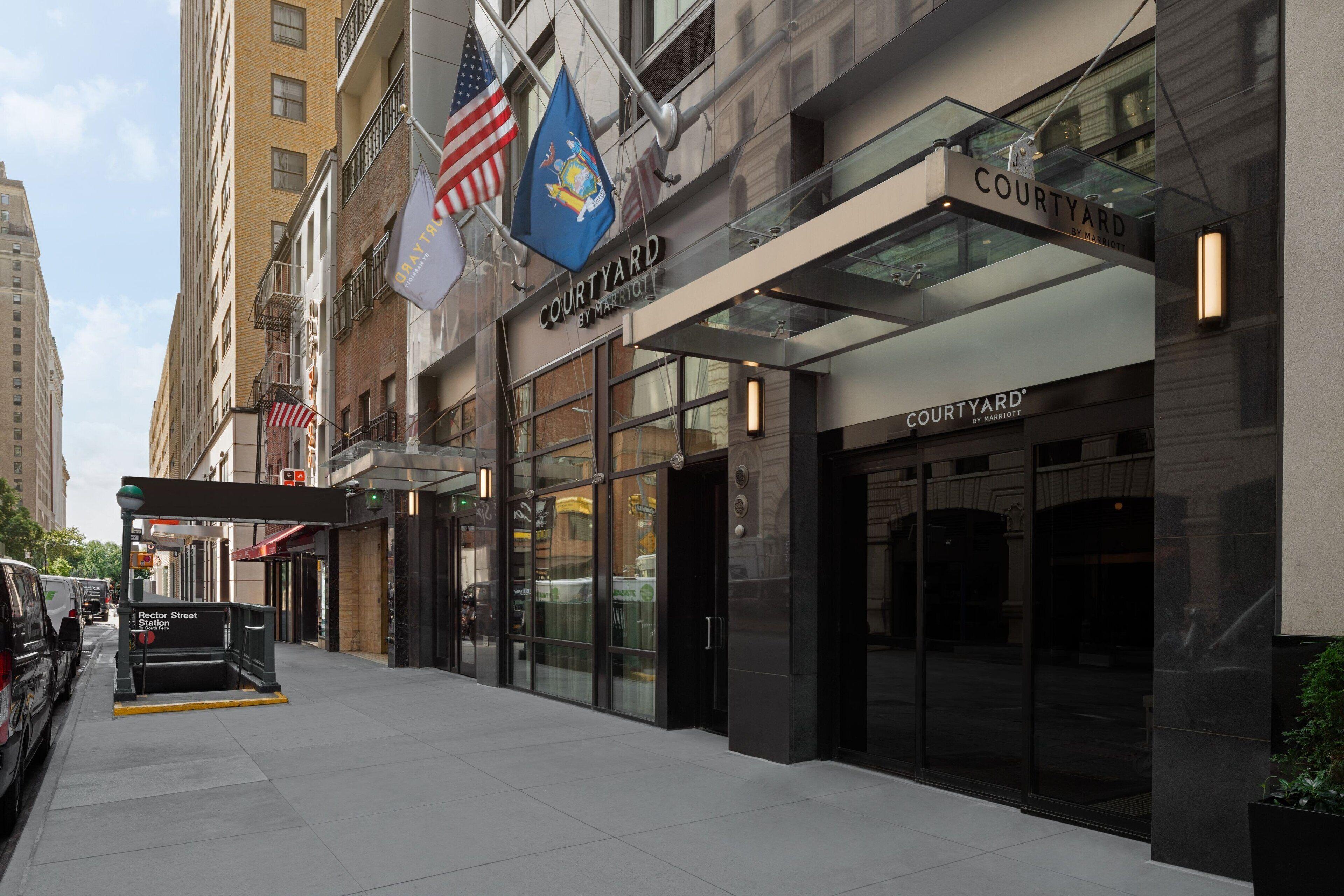 Courtyard By Marriott World Trade Center Area Hotel 3*