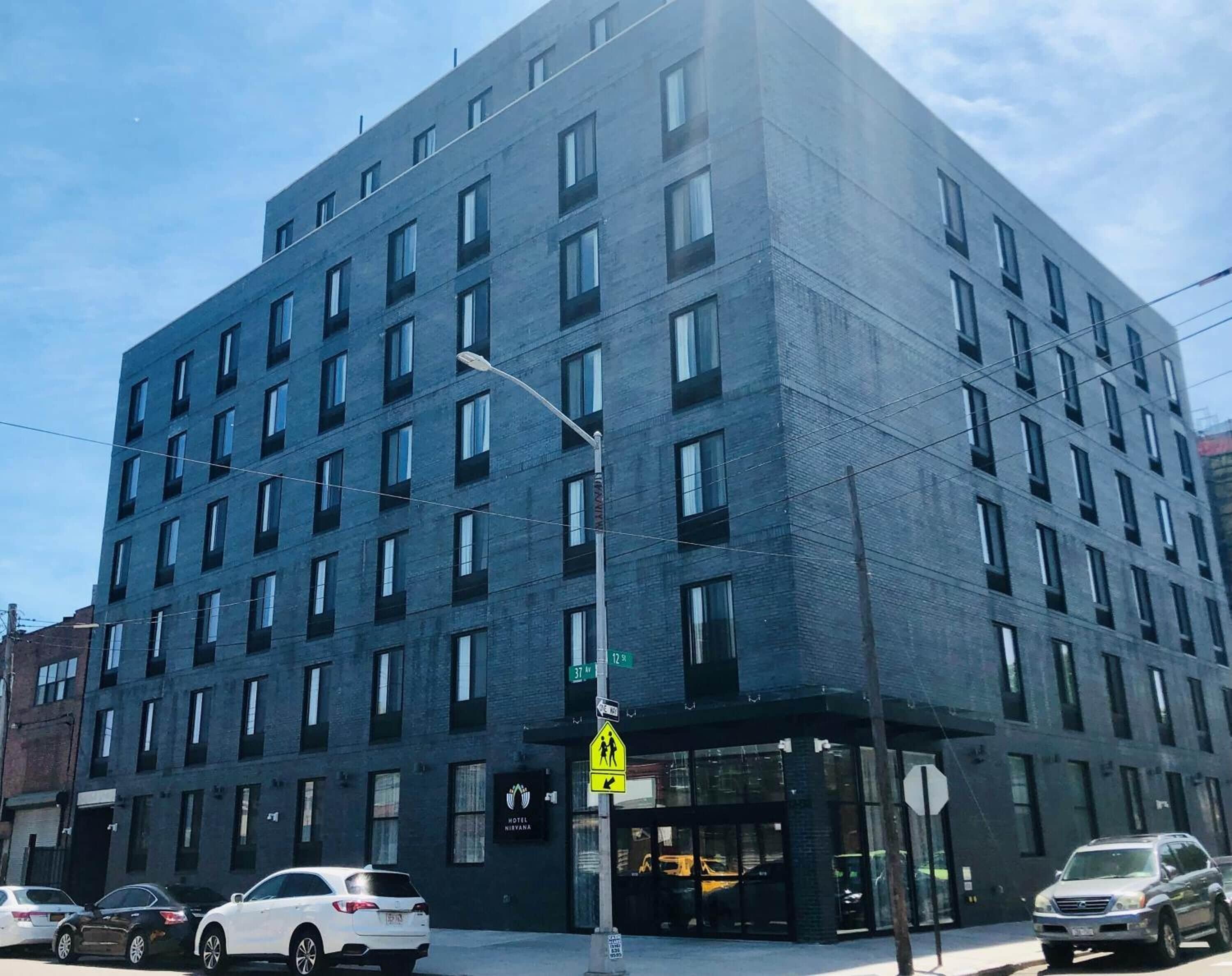 Hotel Nirvana 4*