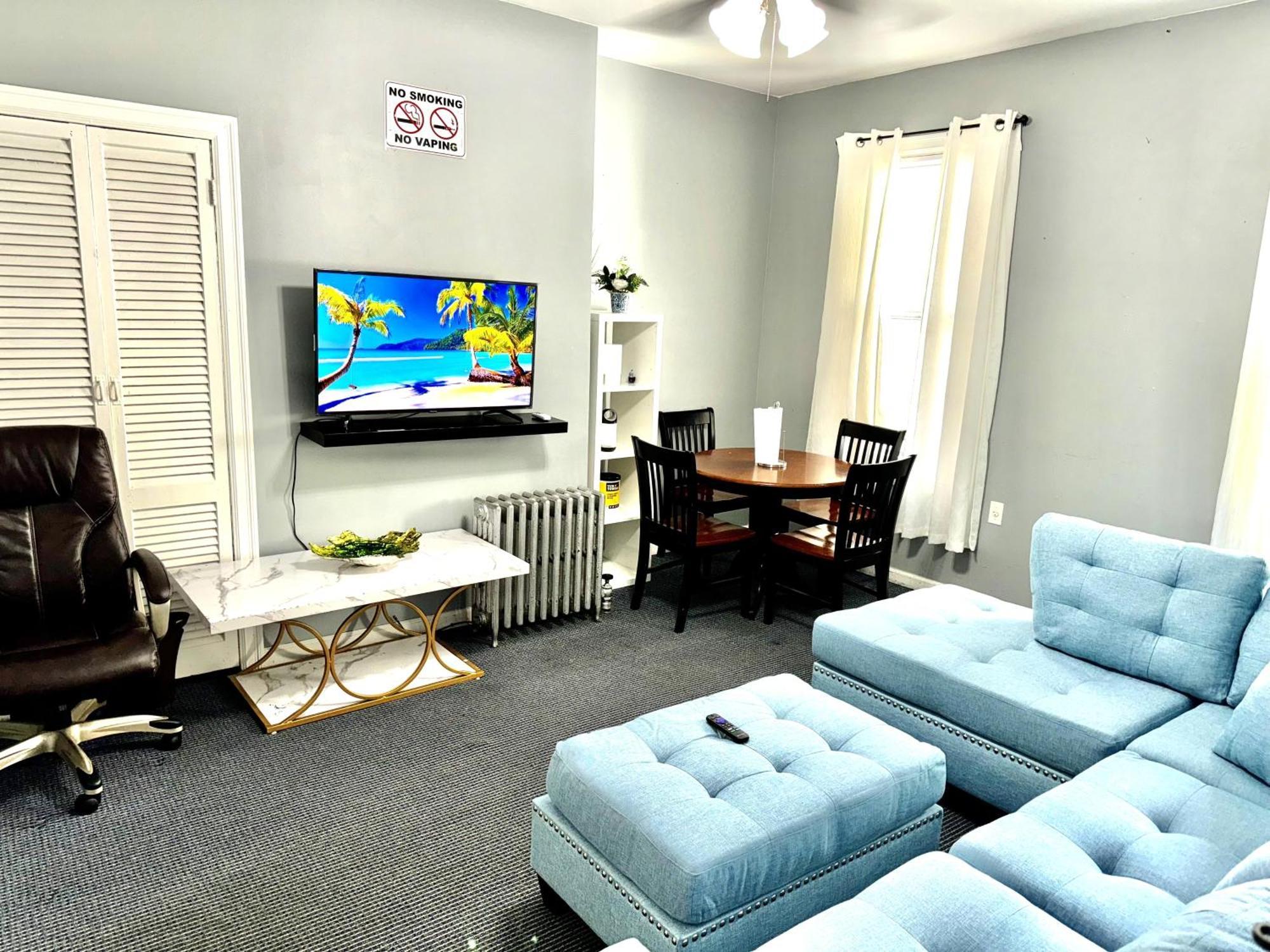 Apartment 3 Bedrooms Huge Apt In Lic, Very Close To Manhattan