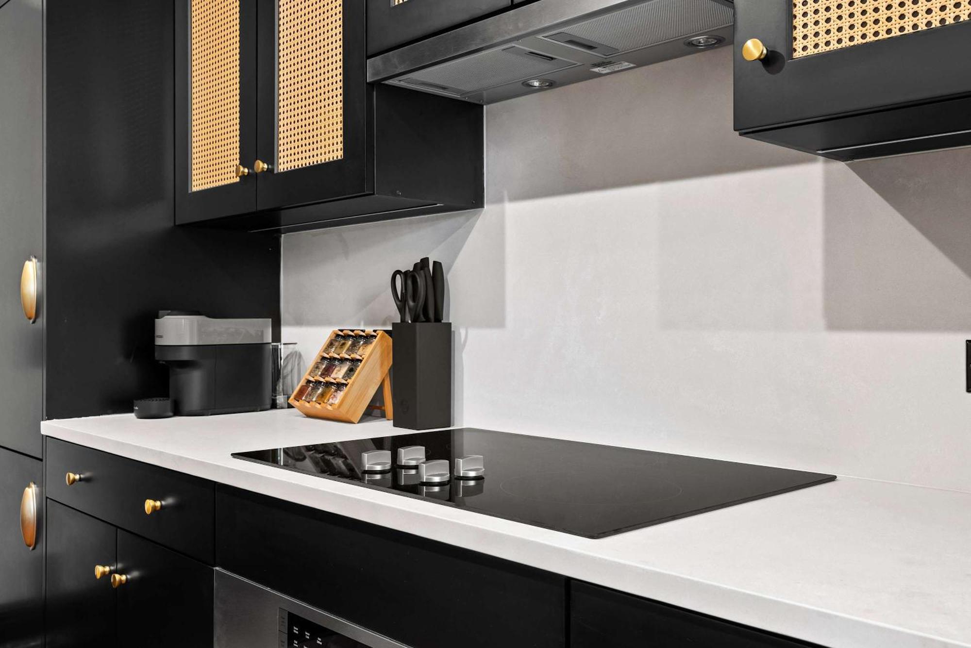 Freeman 1001 By Rove With Shared Amenities Holiday home *