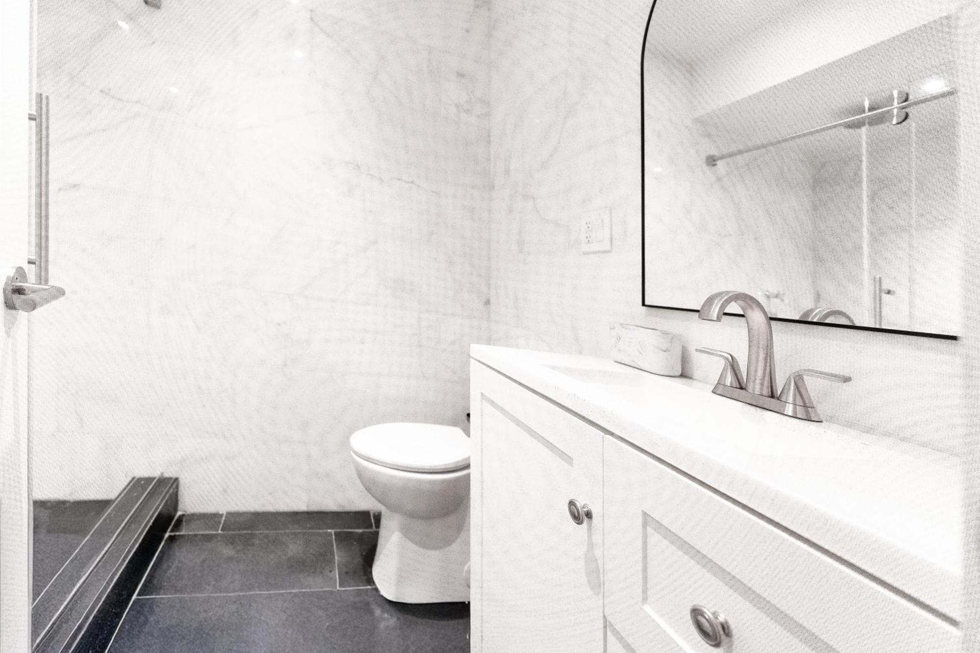 Massive Nyc Brownstone Wpatio New York