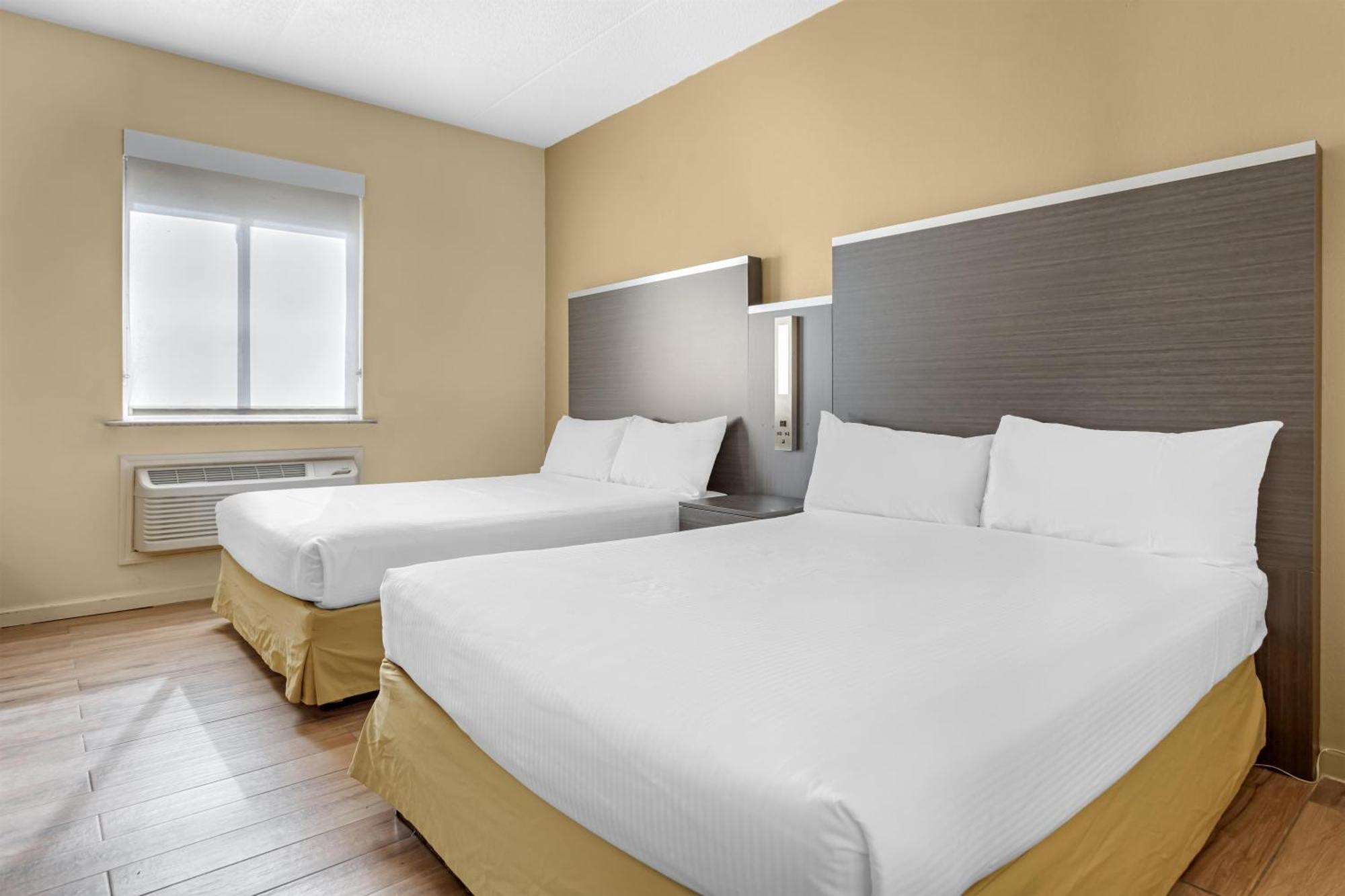 Hotel Western Jamaica New York