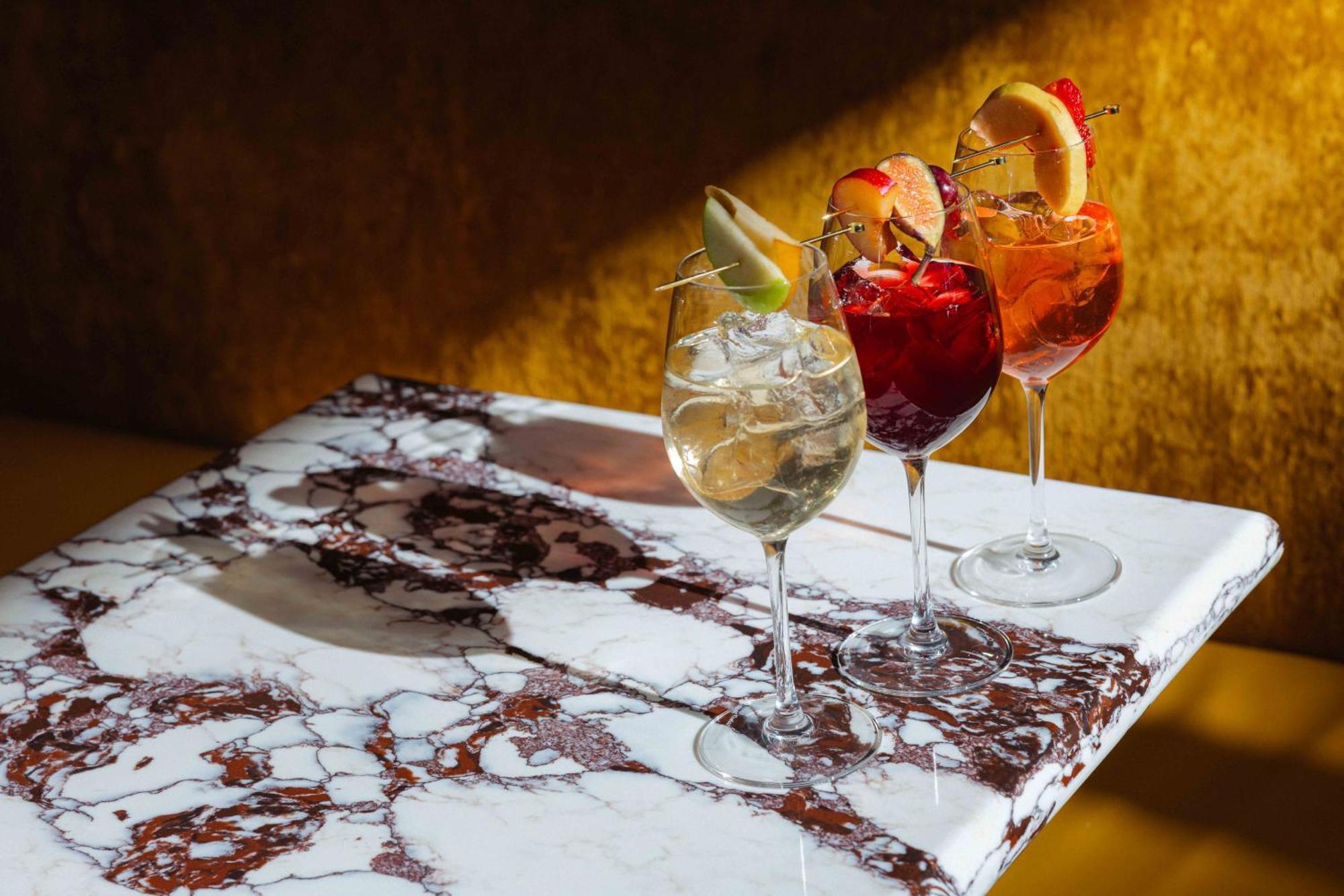 Millennium Downtown Hotel 4*