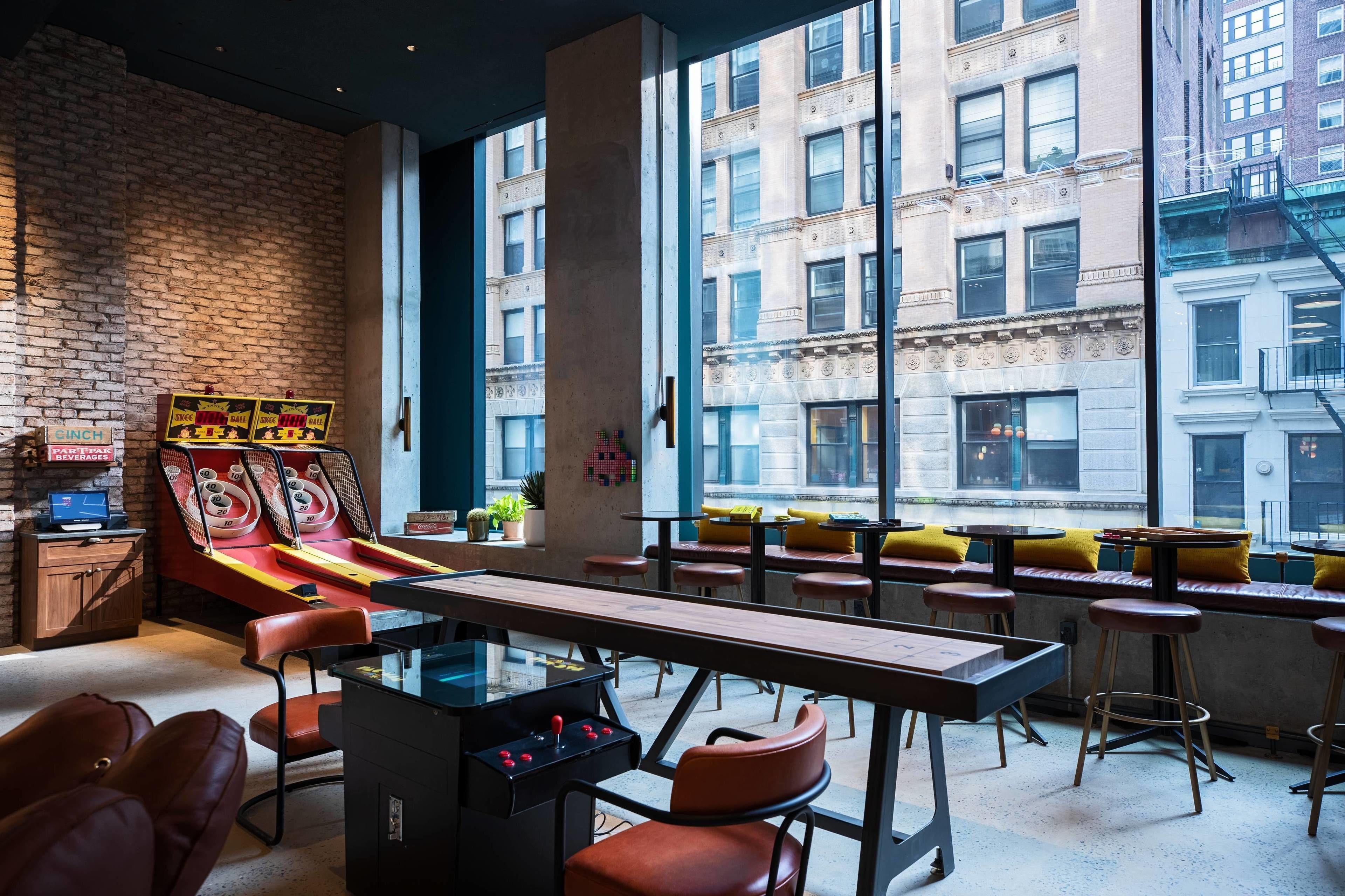 Moxy Nyc Downtown 4*