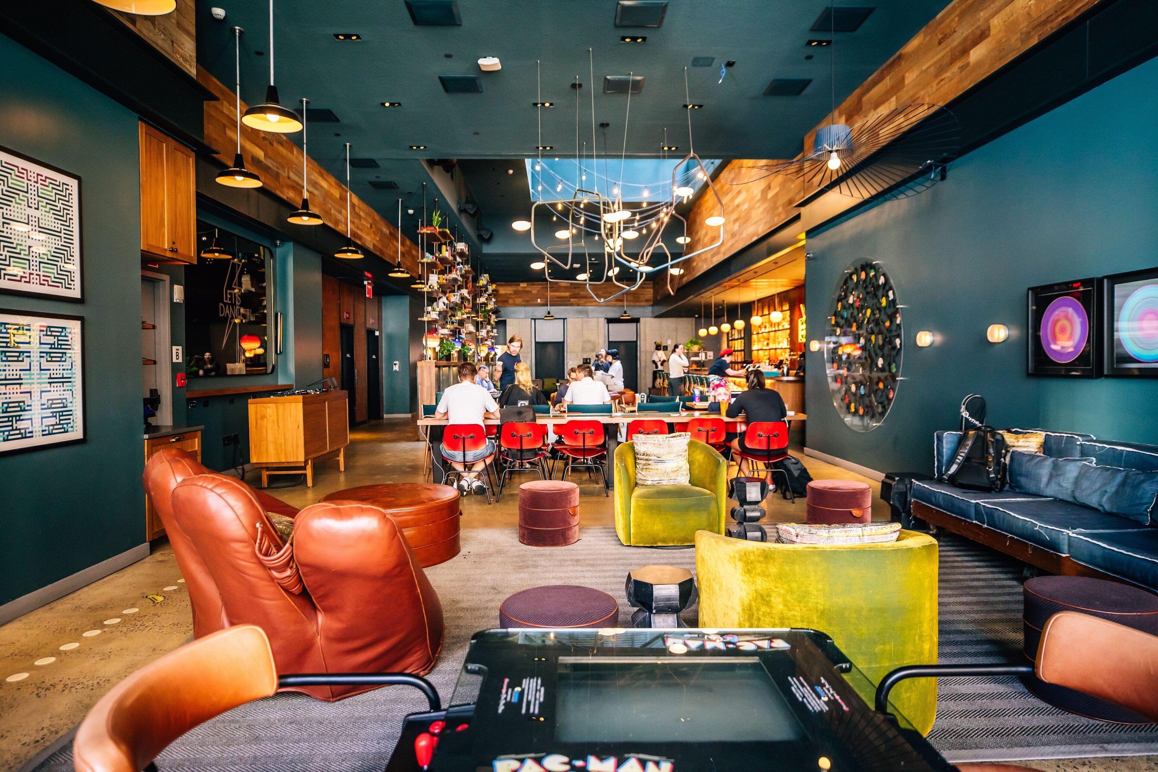 Hotel Moxy Nyc Downtown 3*