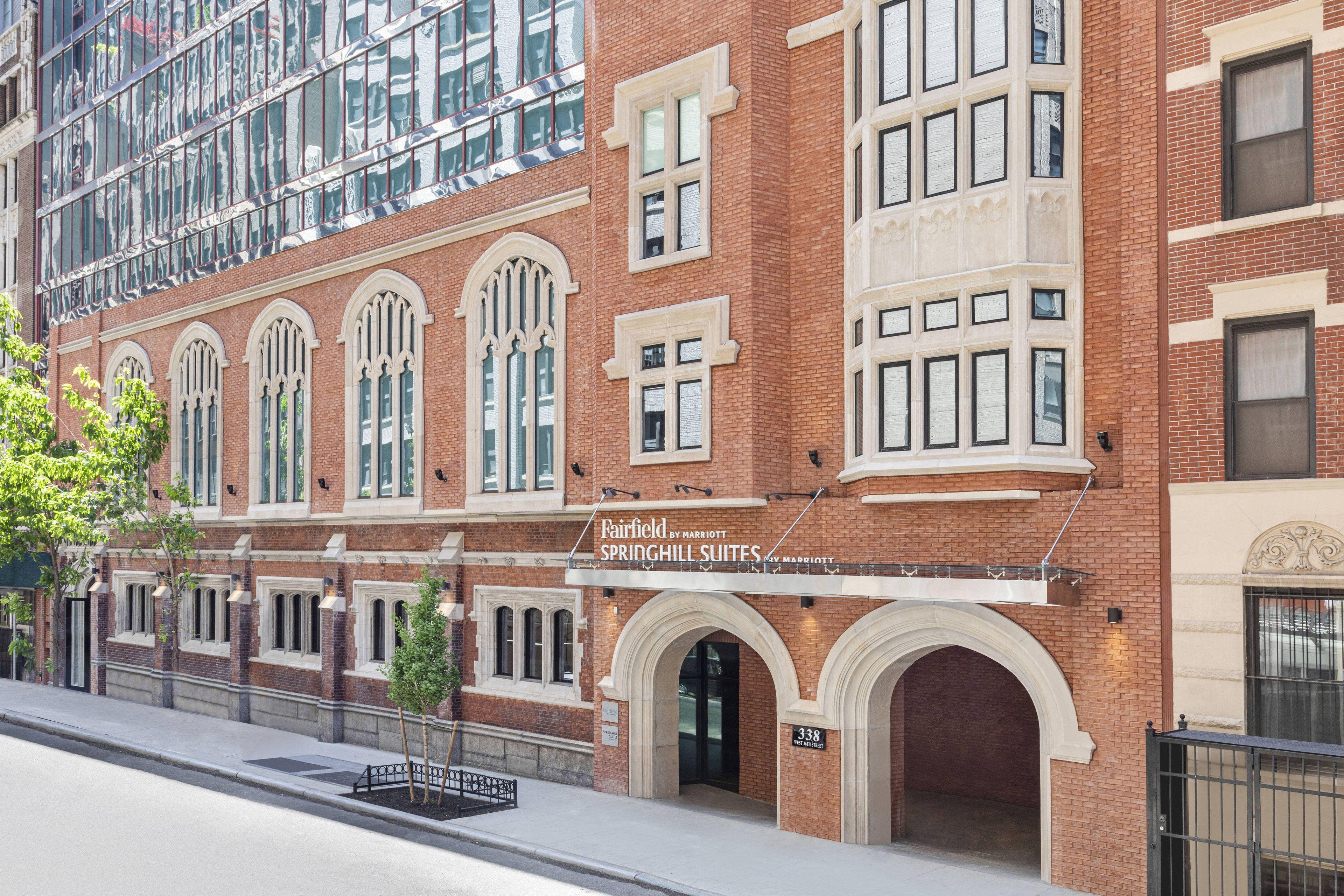 Springhill By Marriott Manhattan/times Square South 4*