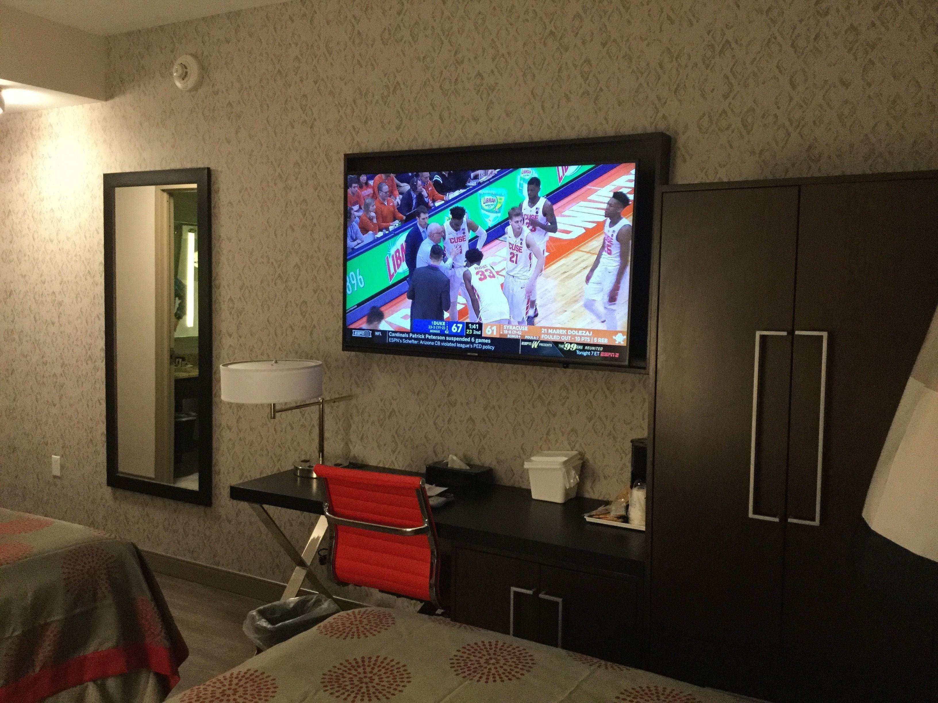 Ramada By Wyndham Bronx Terminal