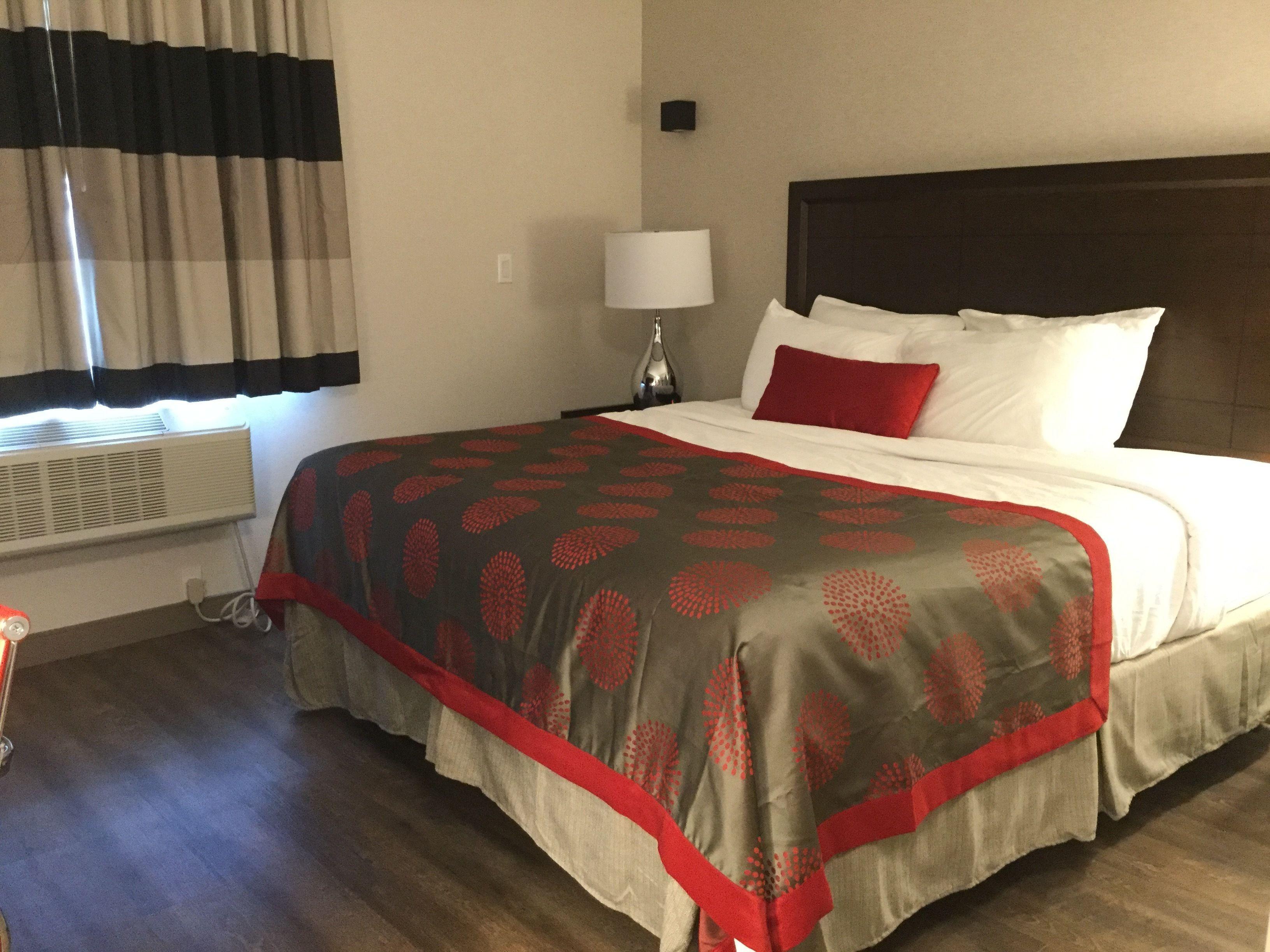 Ramada By Wyndham Bronx Terminal Hotel New York