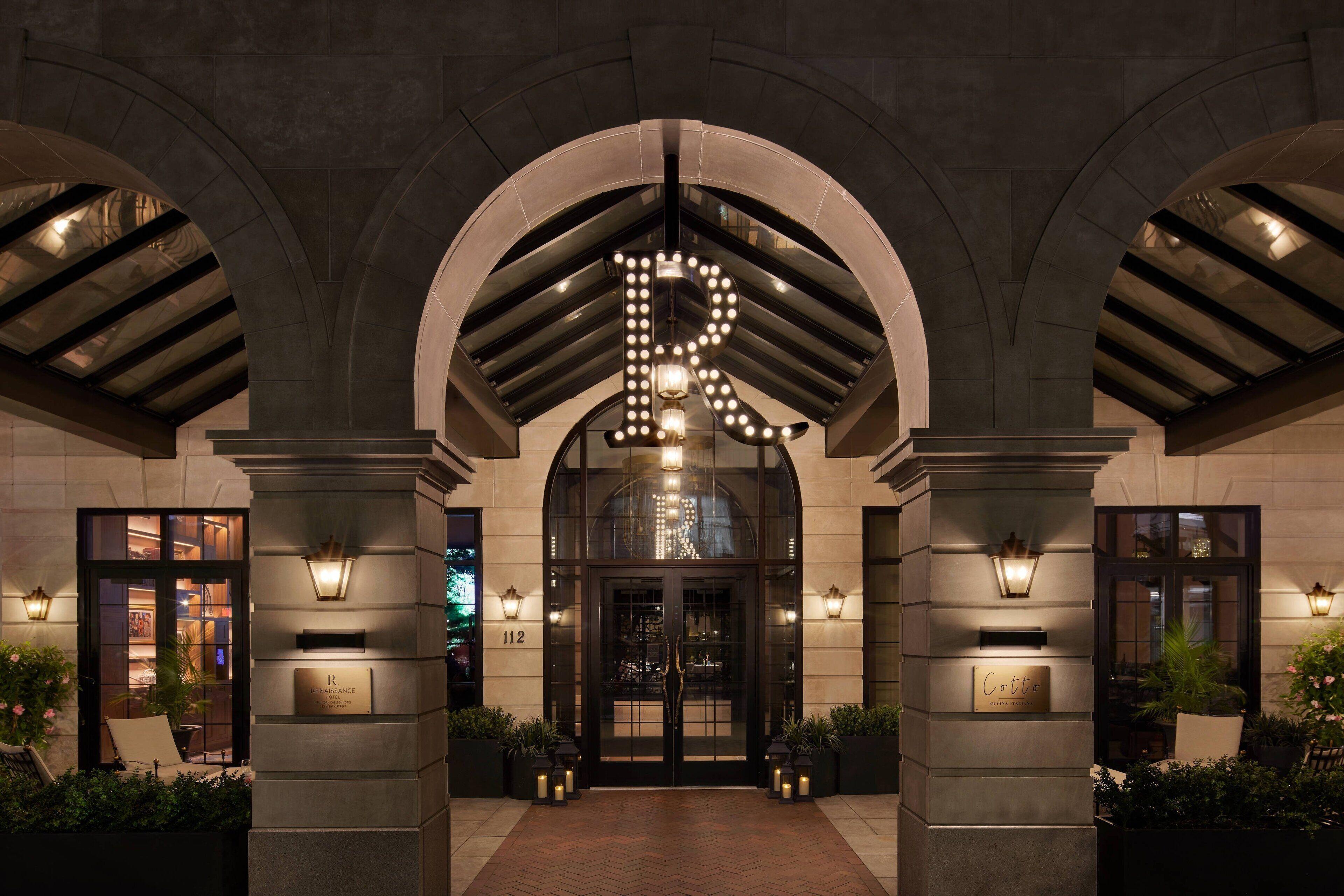 Hotel Renaissance Chelsea New York