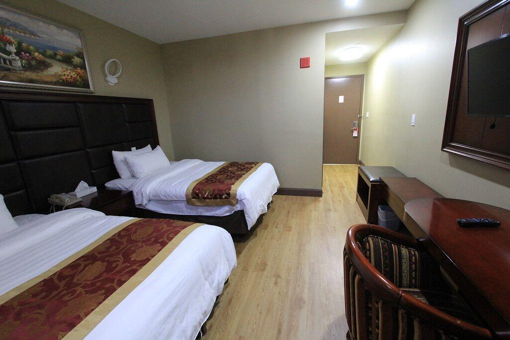 The Queens Hotel New York