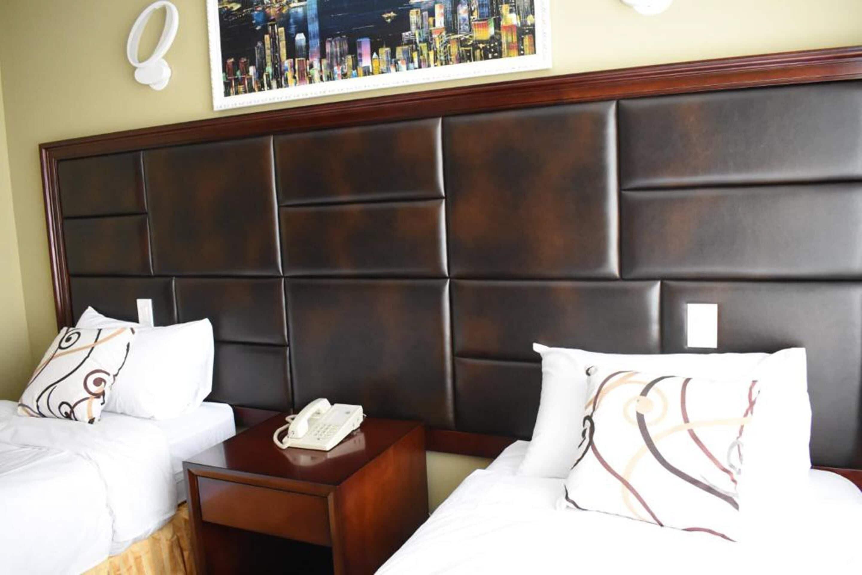 The Queens Hotel New York