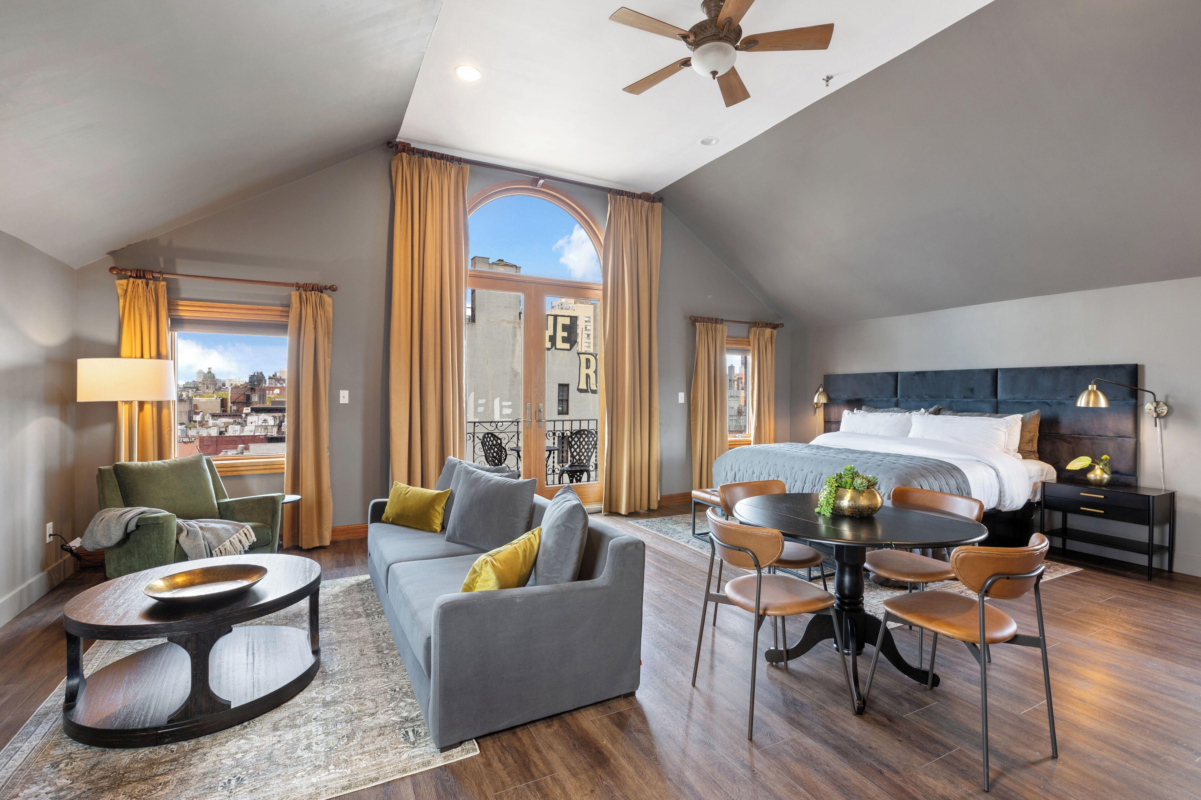 Hotel The Historic Blue Moon - Nyc 4*