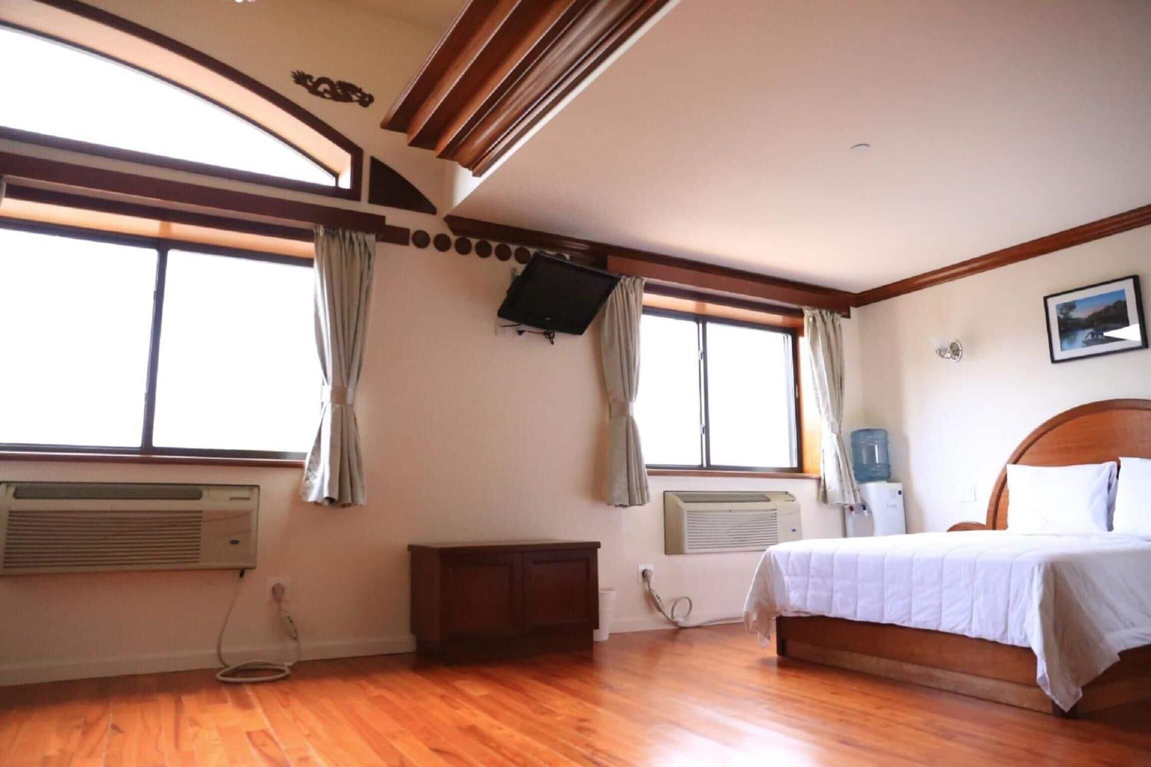 Phoenix Hotel Brooklyn Sunset Park (Adults Only) Hotel 2*