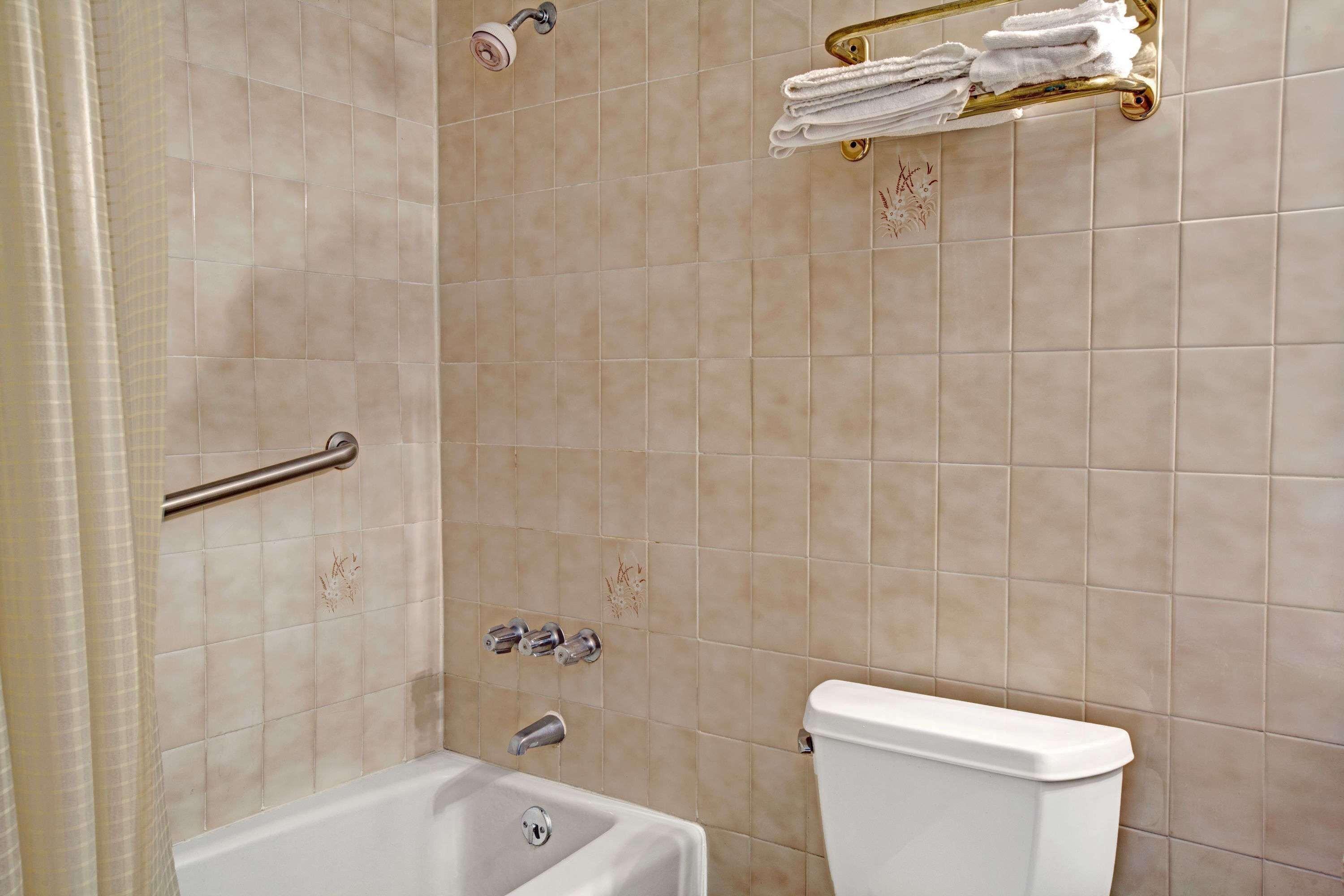 Hotel Super 8 By Wyndham Jamaica North Conduit New York