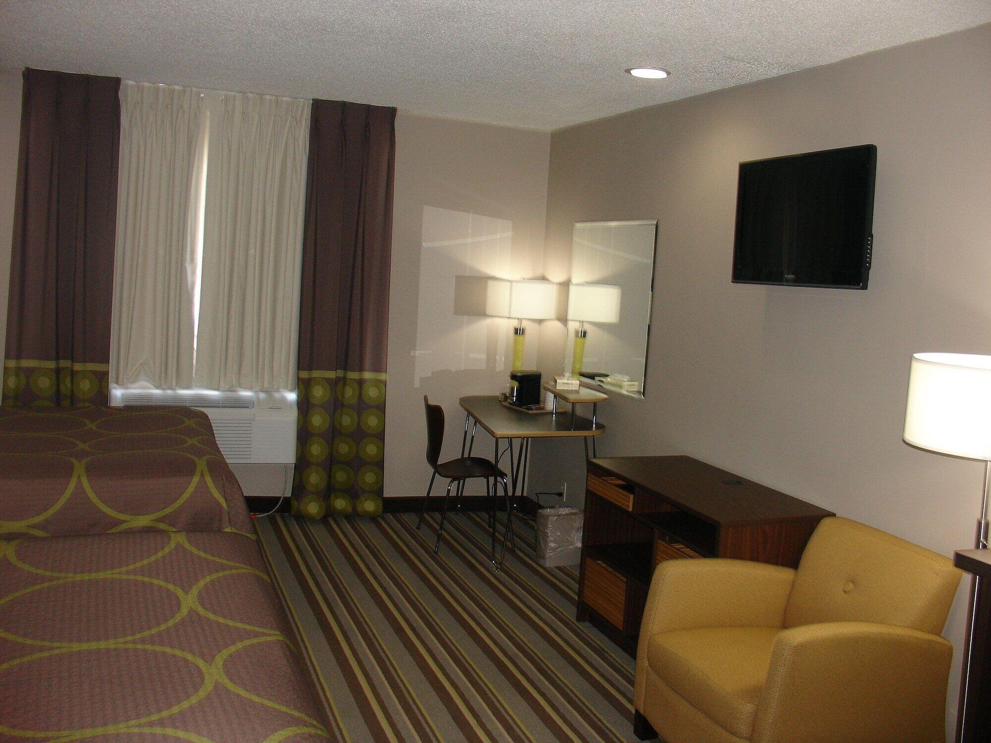 Hotel Super 8 By Wyndham Jamaica North Conduit 2*