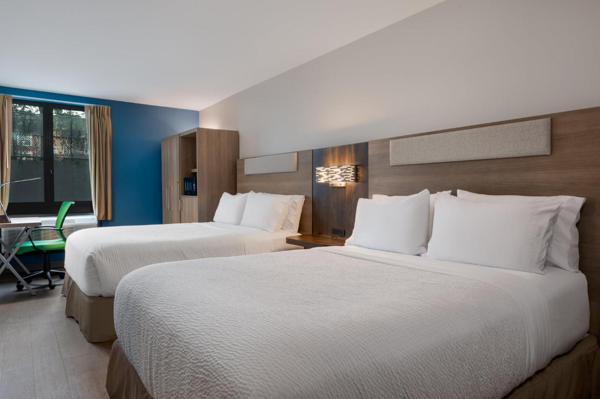 Express & Bronx - Zoo Area By Ihg Hotel 2*