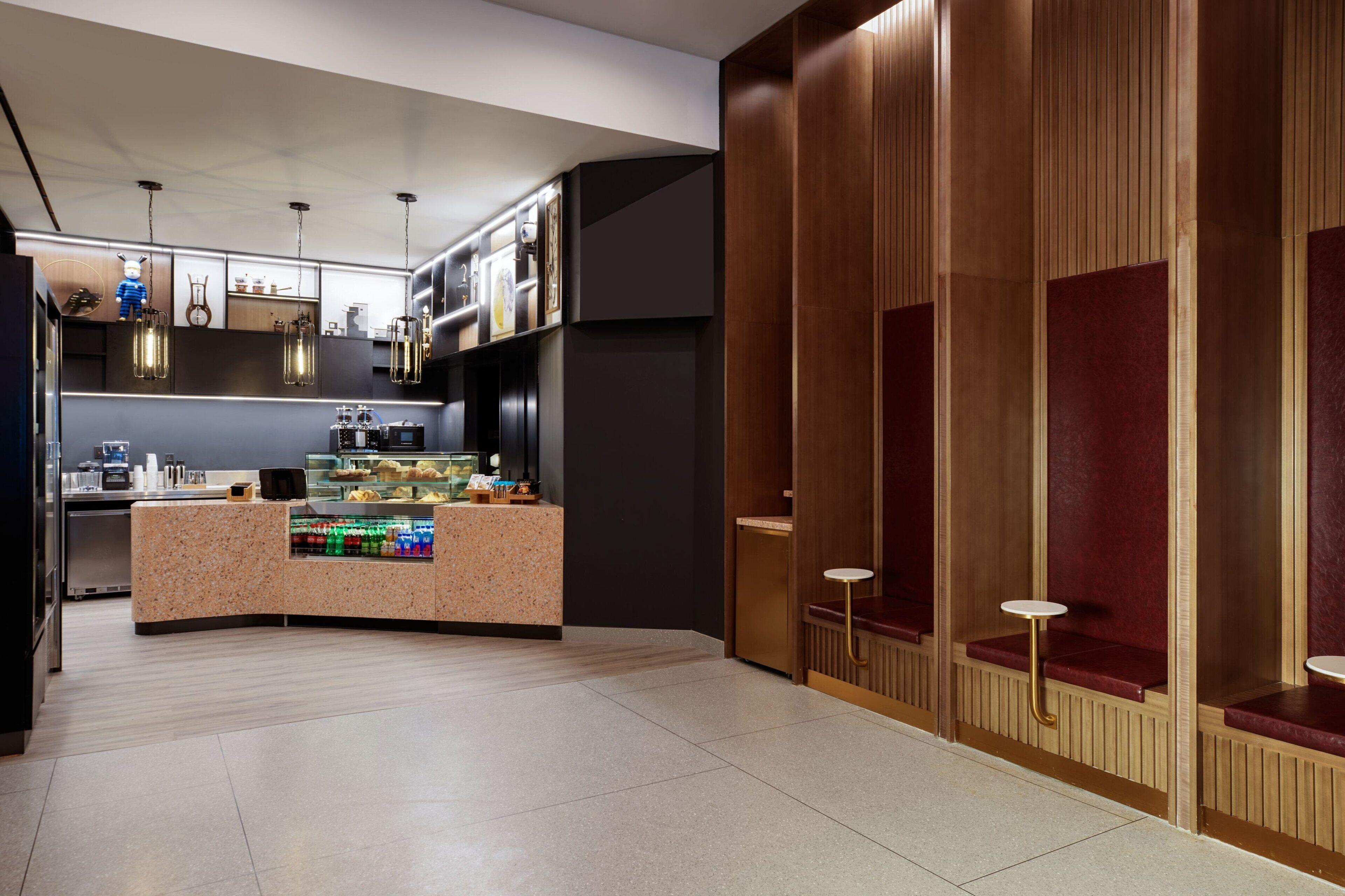 Renaissance Flushing At Tangram 4*