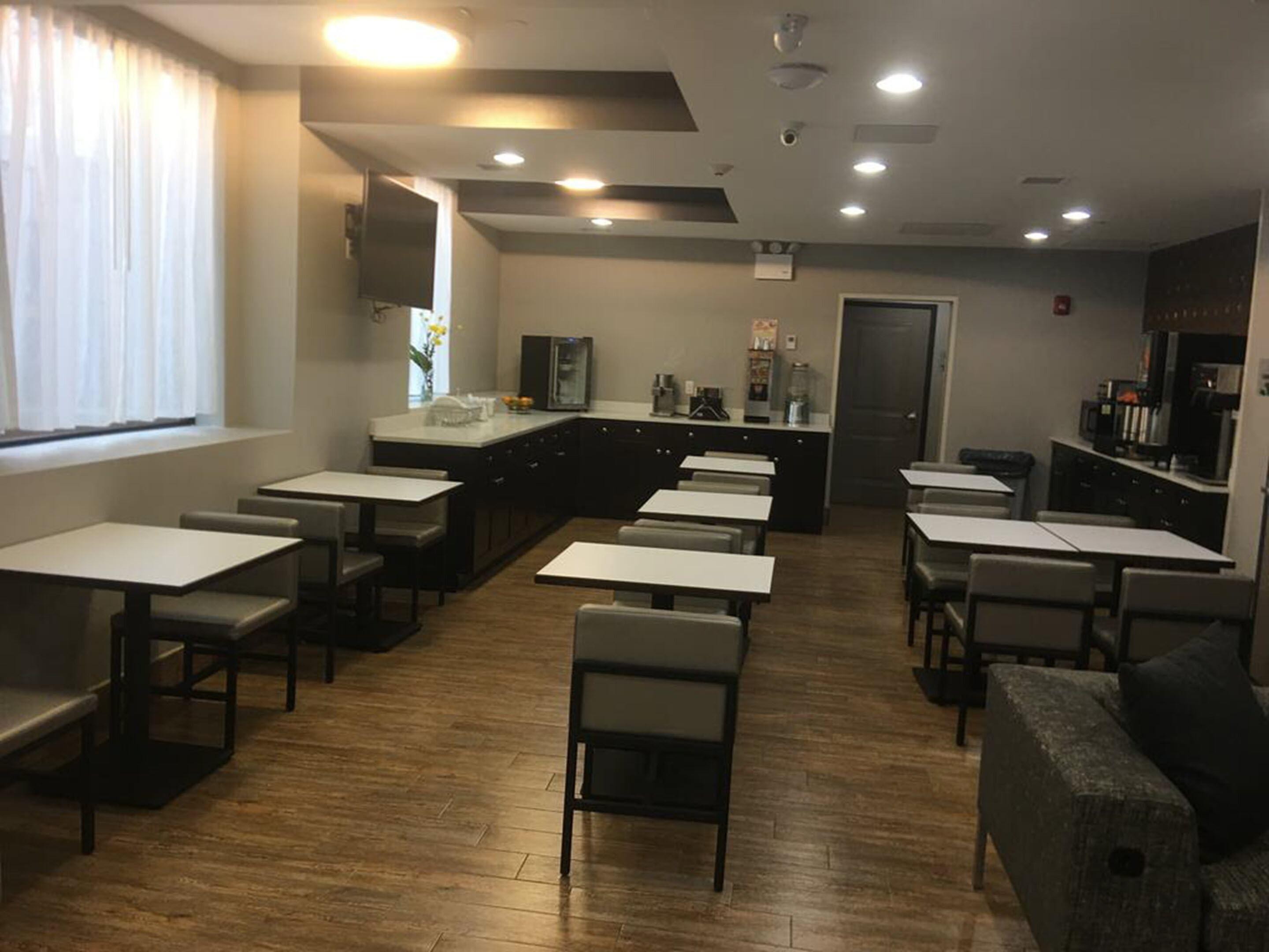 Wingate By Wyndham Jfk Airport, Far Rockaway Ny Hotel