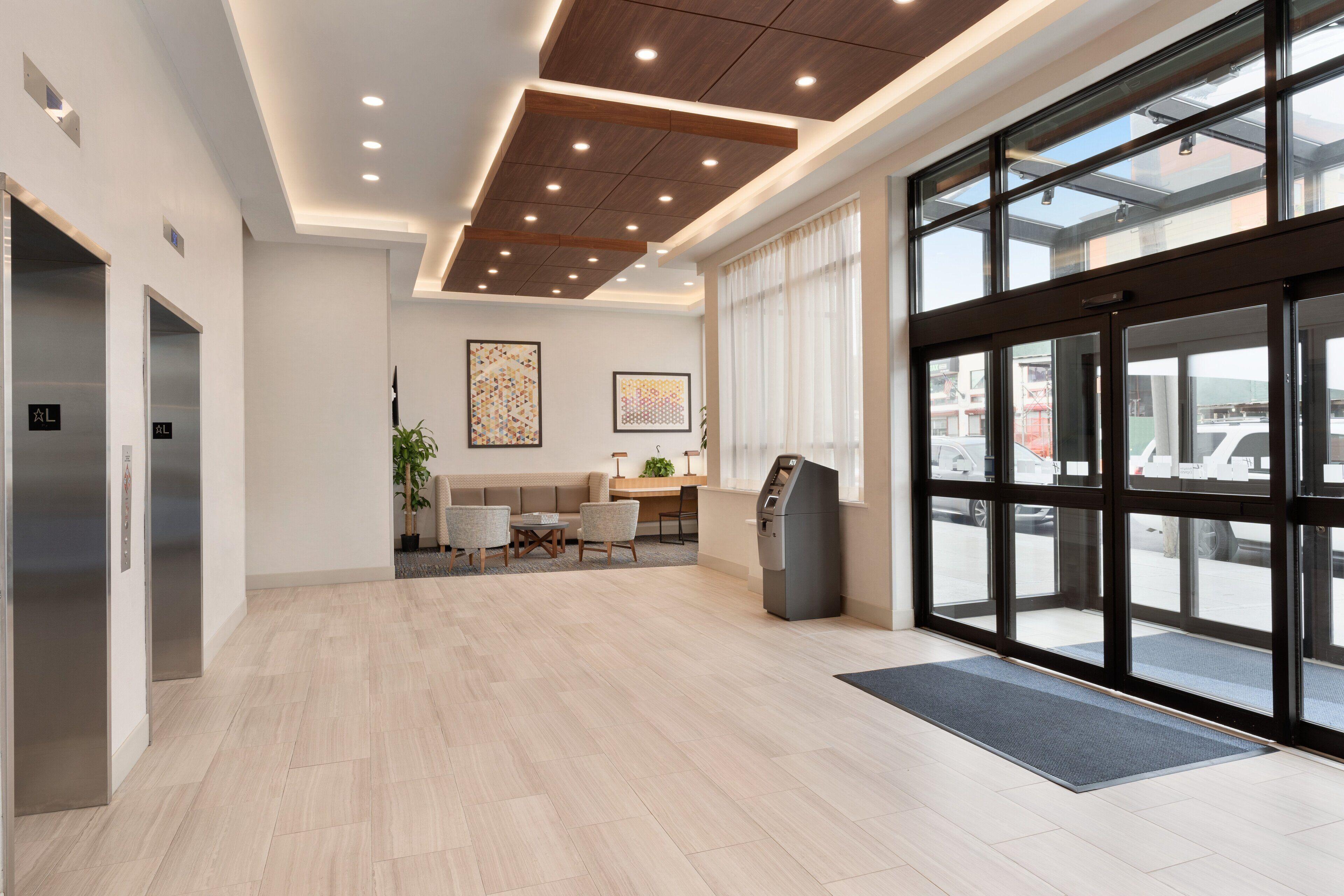 Express - Jamaica - Jfk Airtrain - Nyc By Ihg Hotel 3*