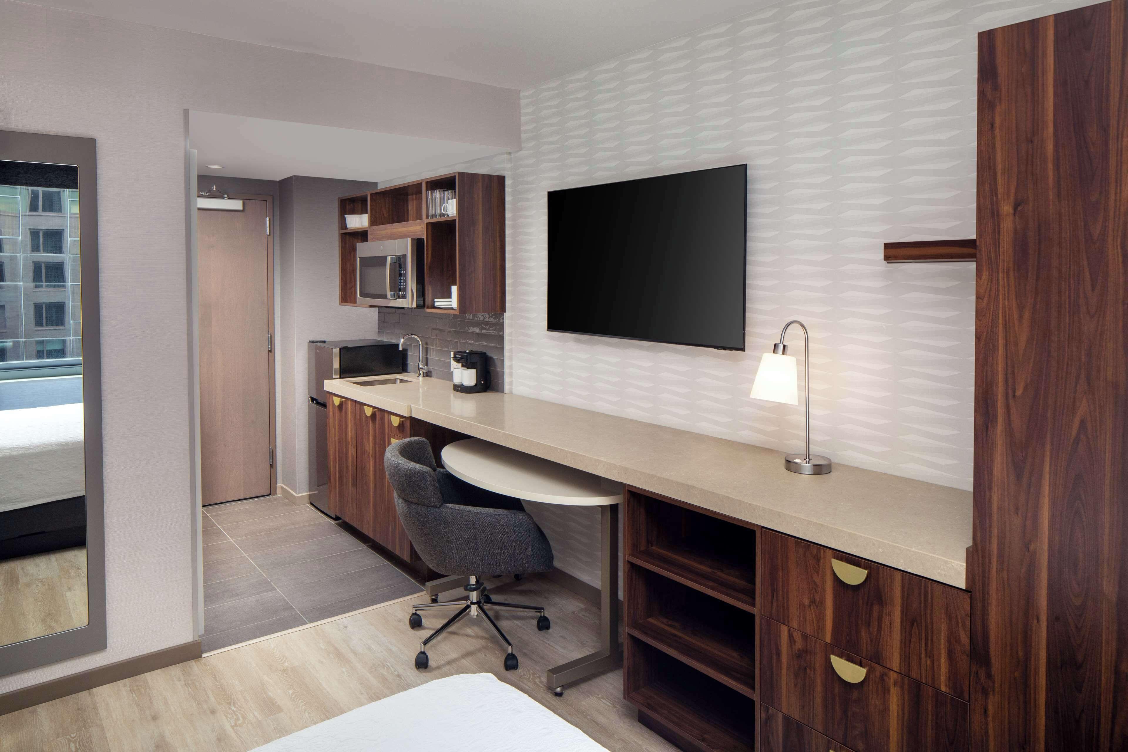 Home2 By Hilton Times Square Hotel New York
