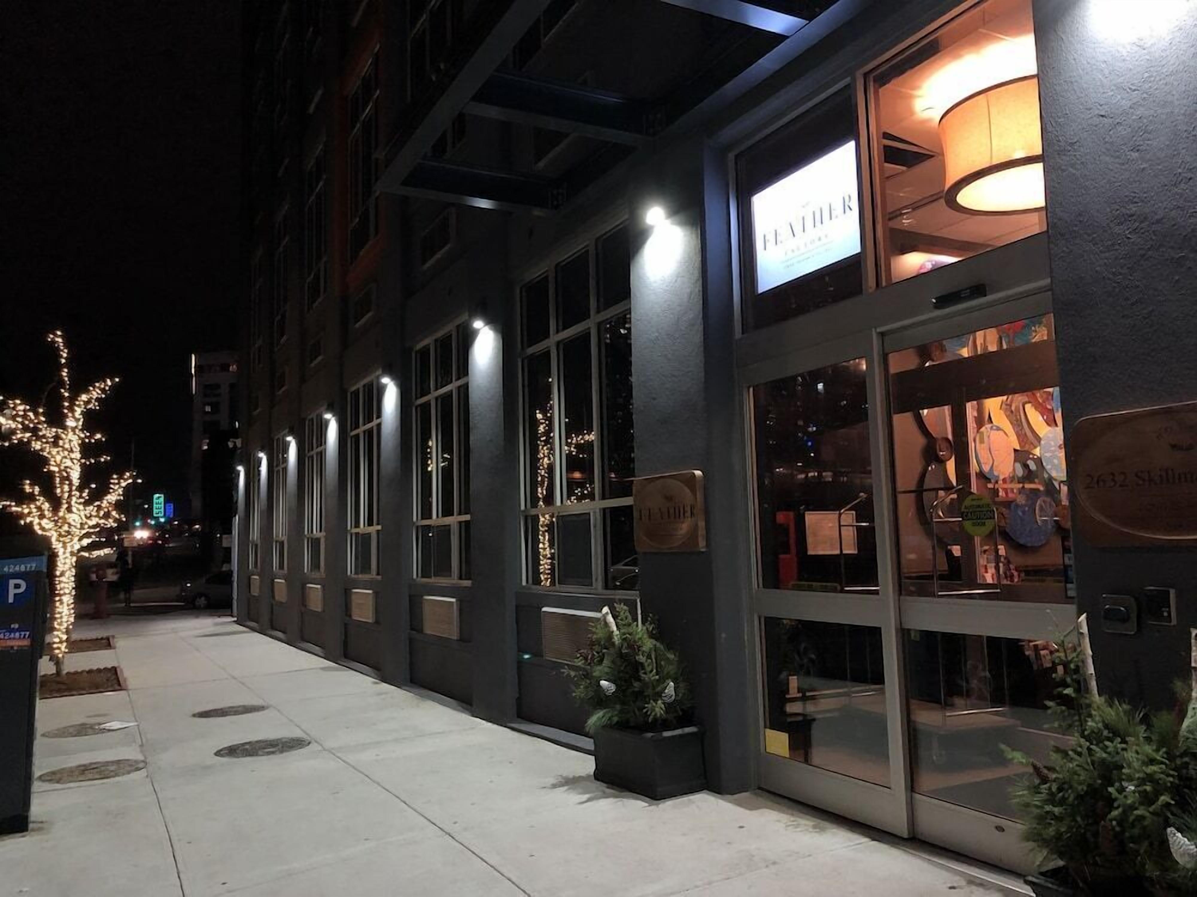 Feather Factory Hotel 3*