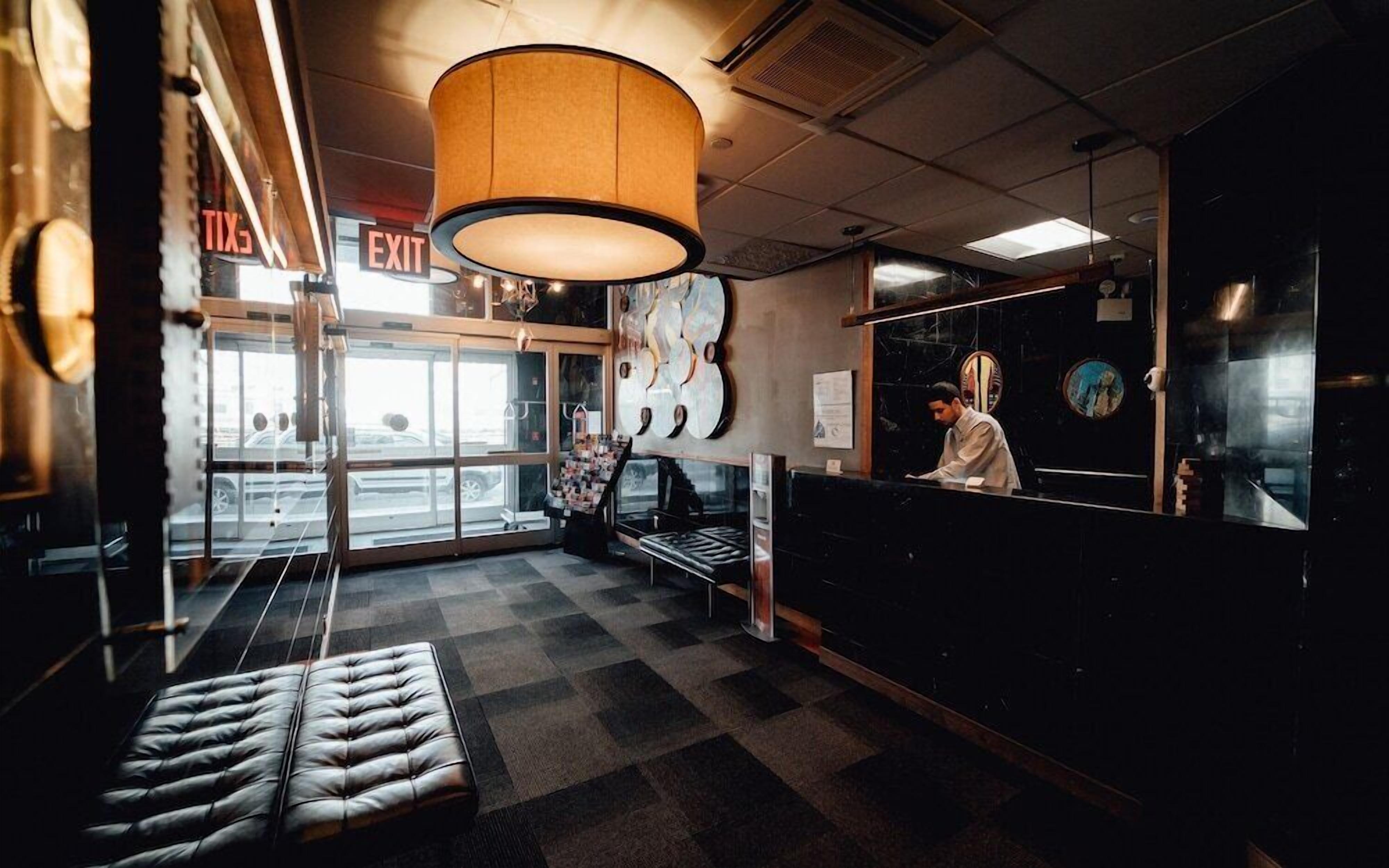 Hotel Feather Factory