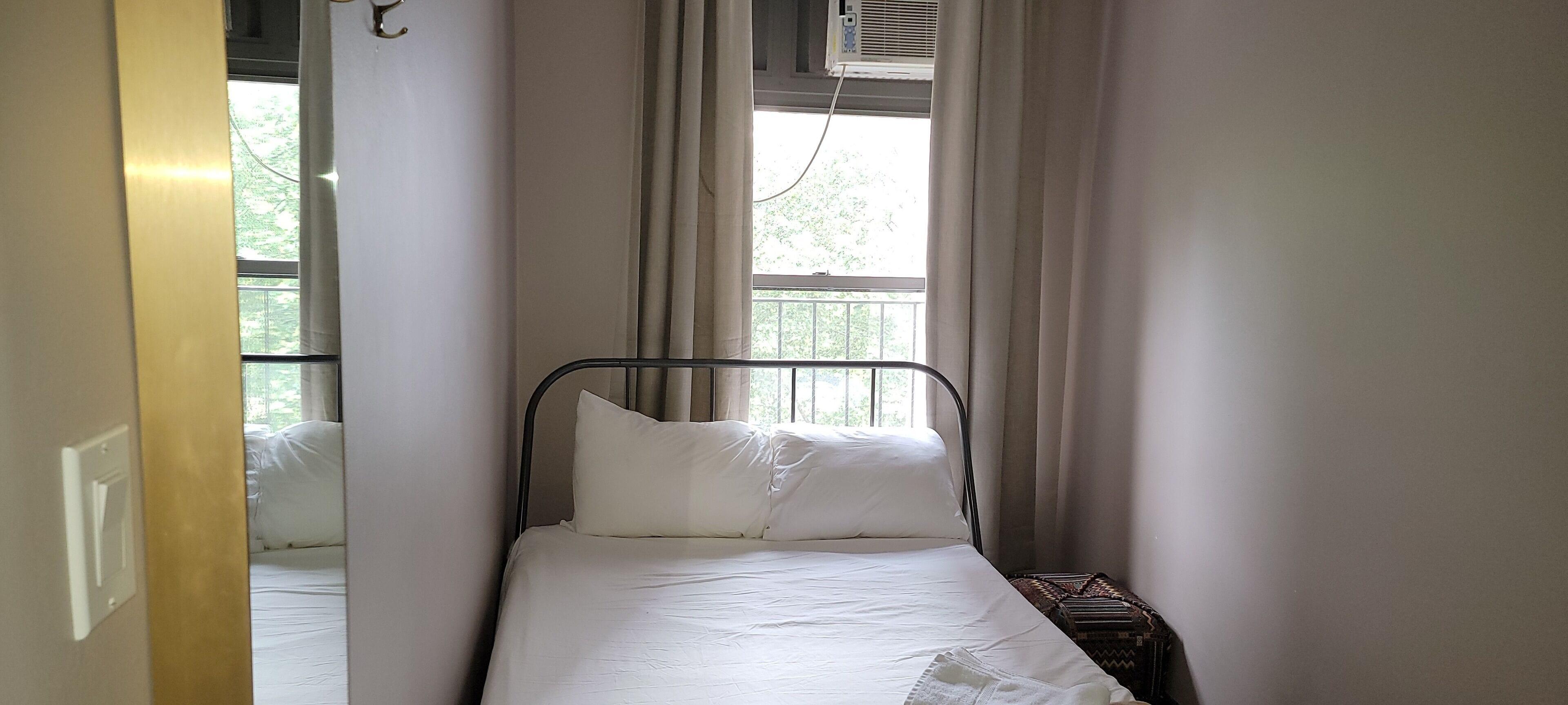 Lamartine Chelsea Hostel New York
