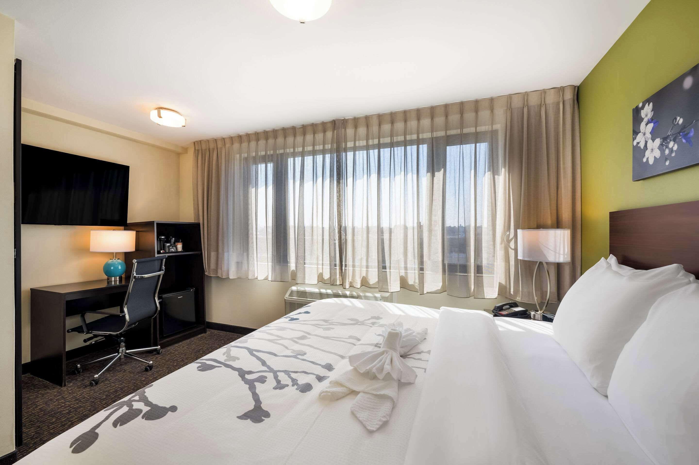 Hotel Sleep Bronx - Soundview 3*