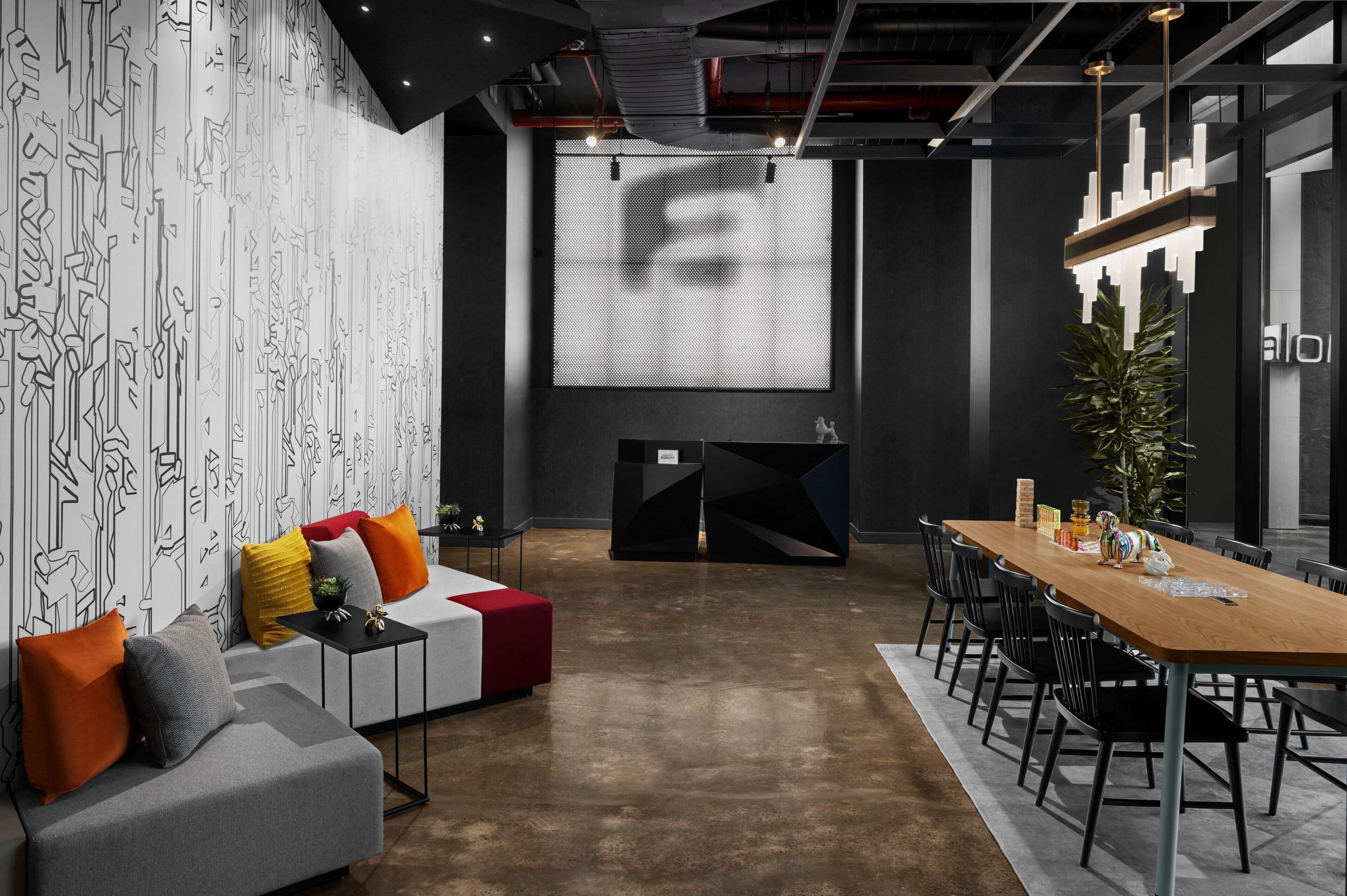 Aloft By Marriott Chelsea Hotel New York