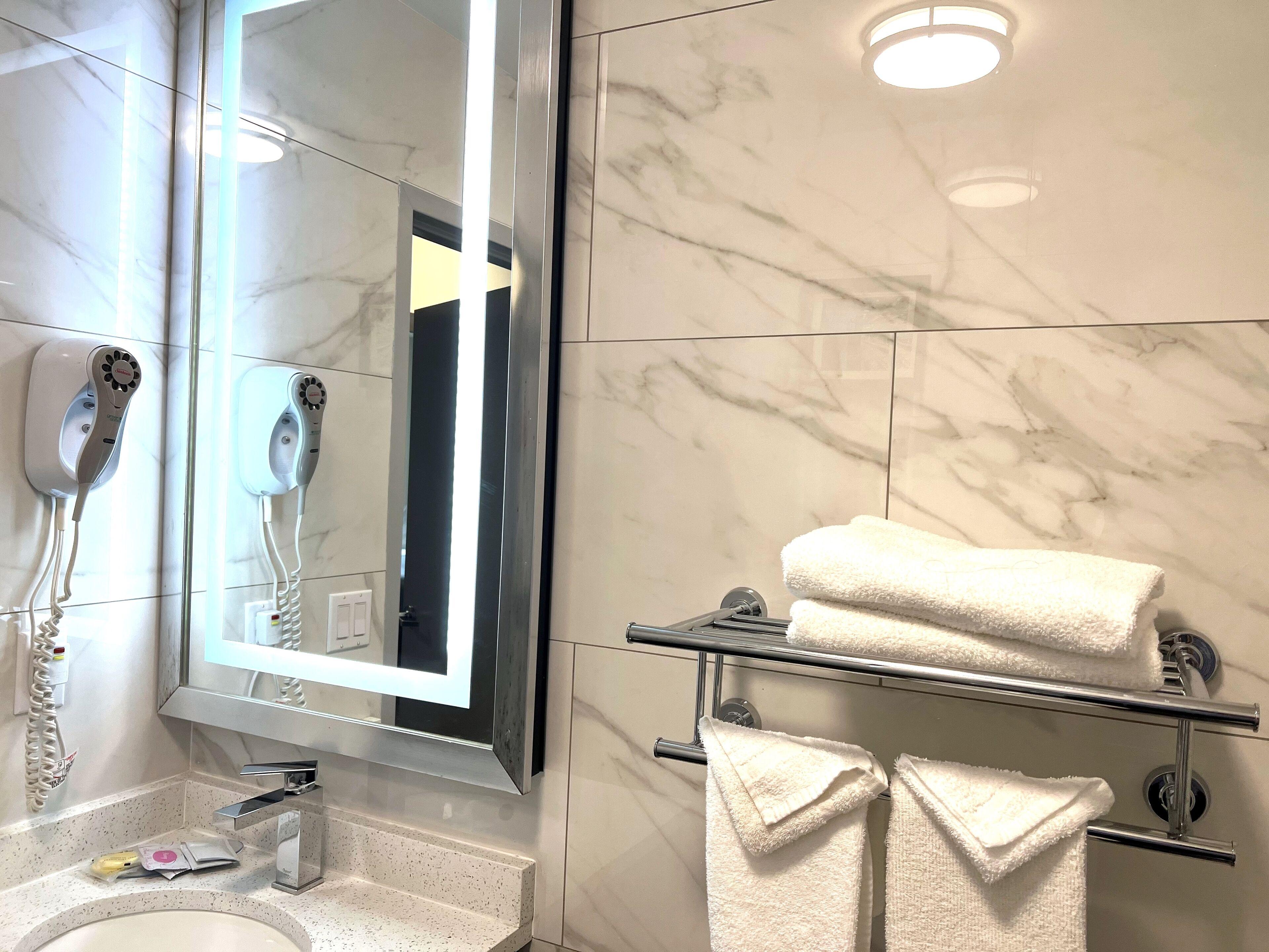 Hotel Lotus Blu & 3*