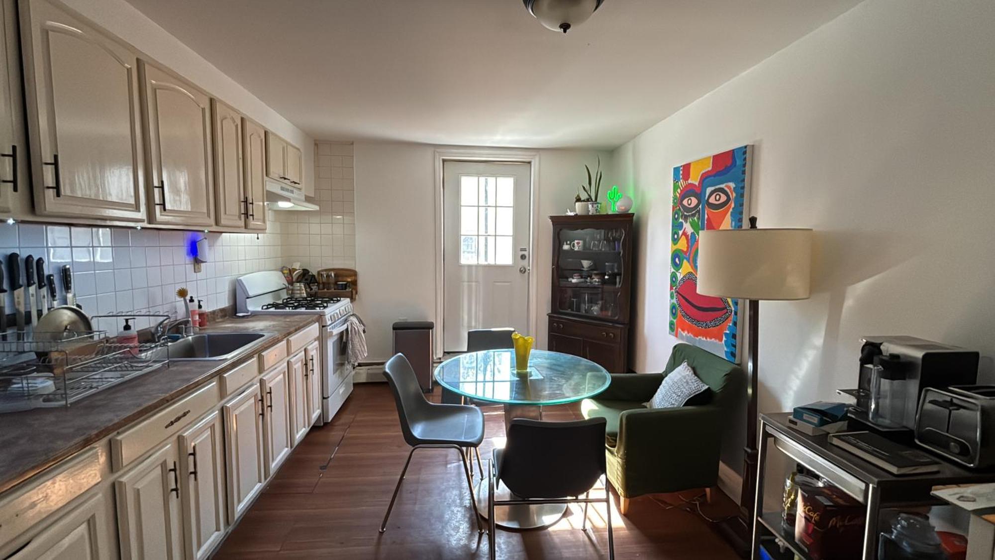 Cozy Brooklyn Home, Private In Host Shared Homestay