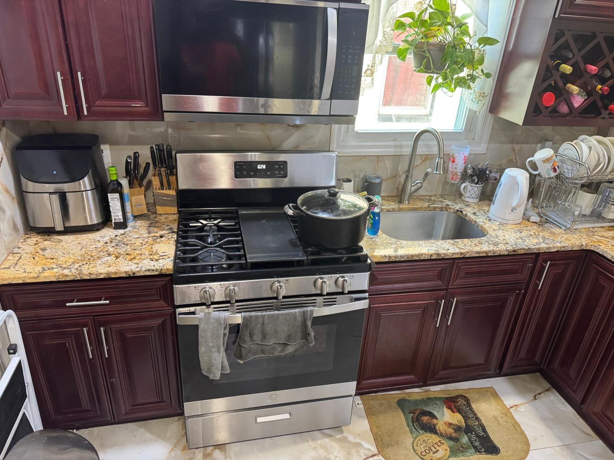 Guiding Light Homestay *