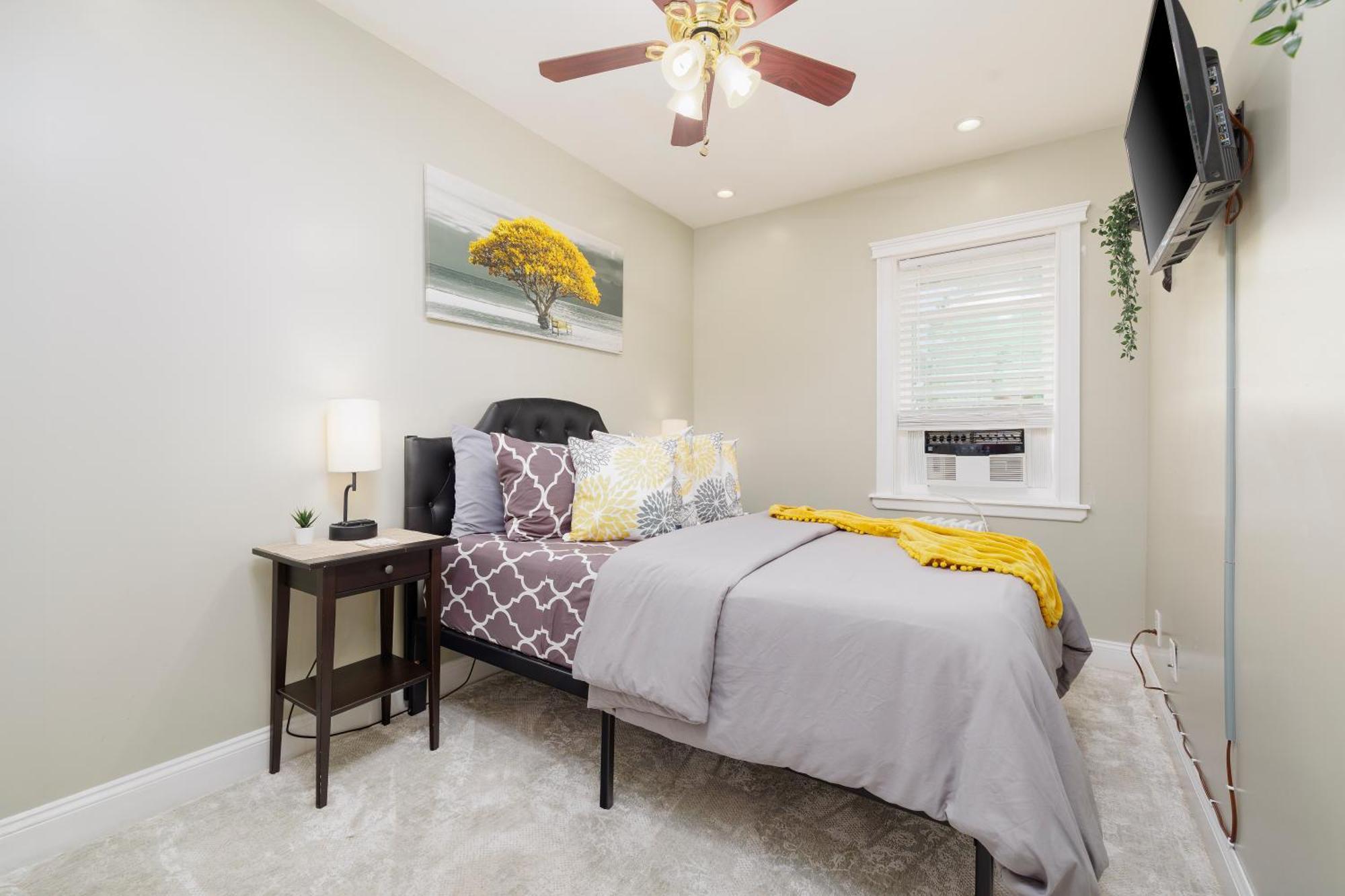 Holiday home The Oasis Duplex 12 Minutes Away From Jfk