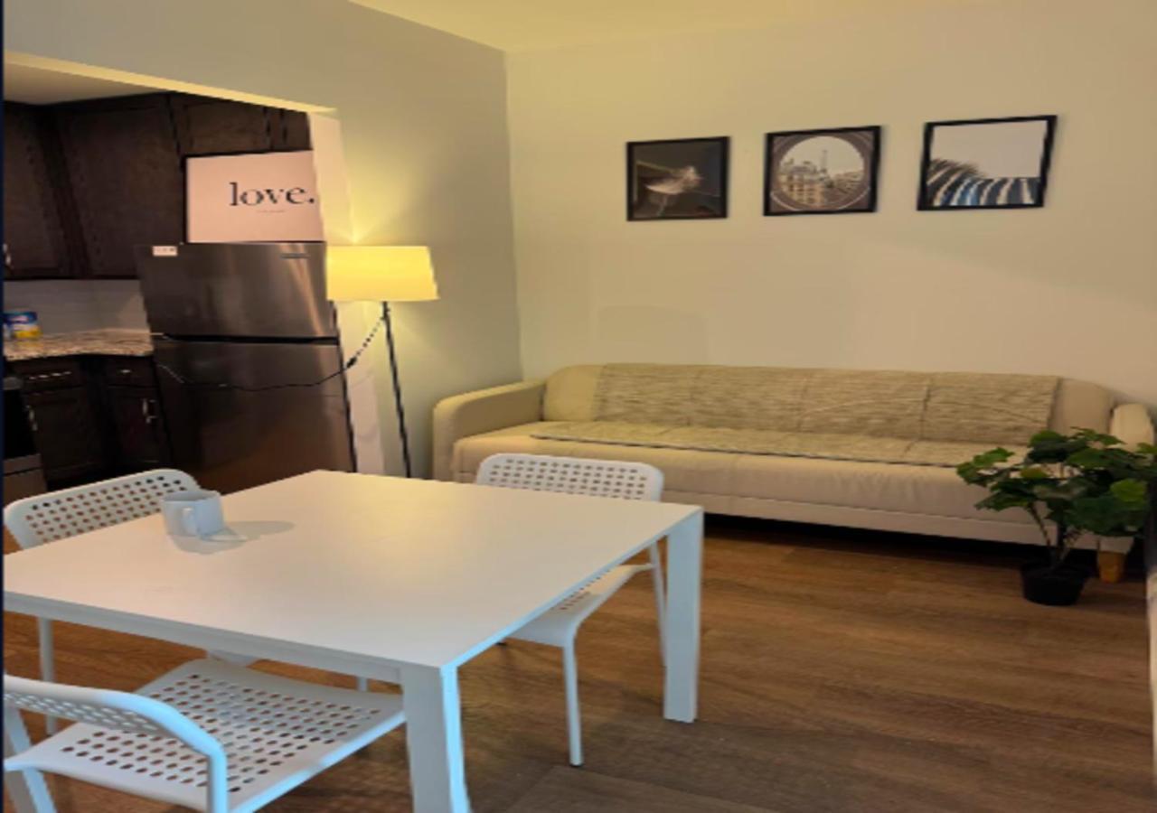 Apartment Newly Reno 1br! Murray Hill! New York