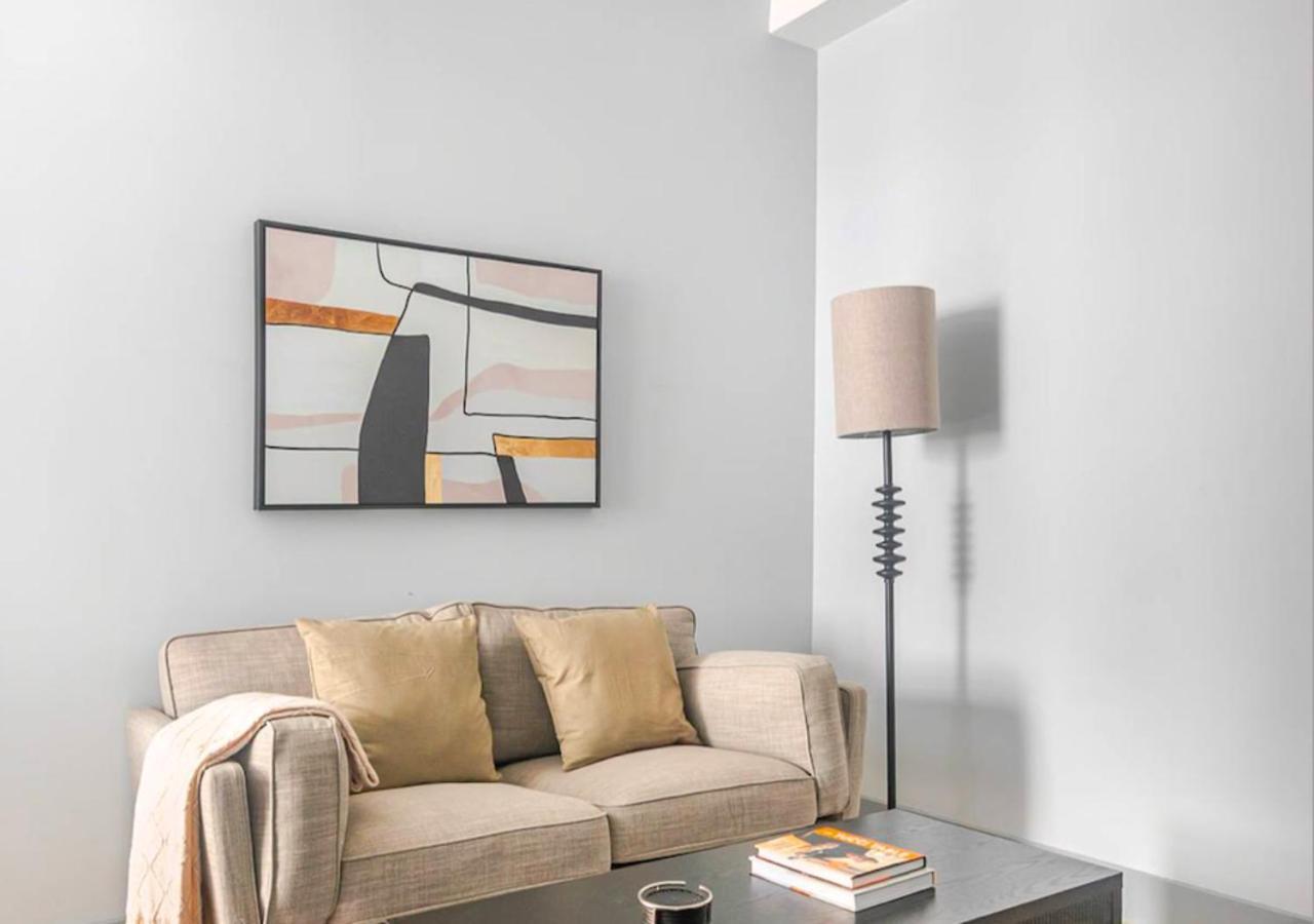 Midtown West 2 Bedroom Furnished *