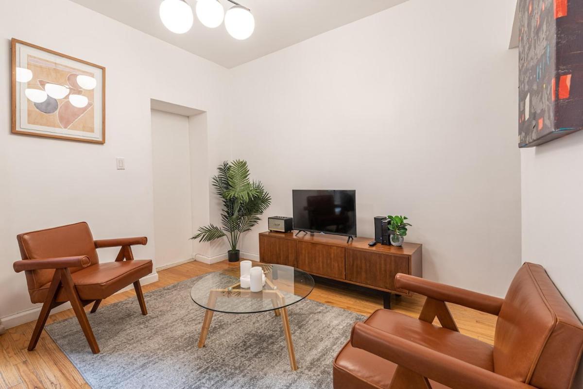 5 Bedroom 2 Bath I Full Floor I Midtown * New York