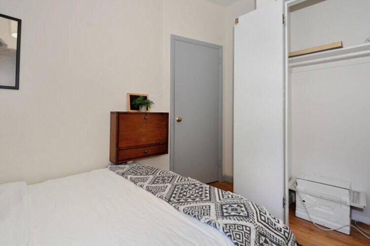 Three Bedroom In Midtown West New York