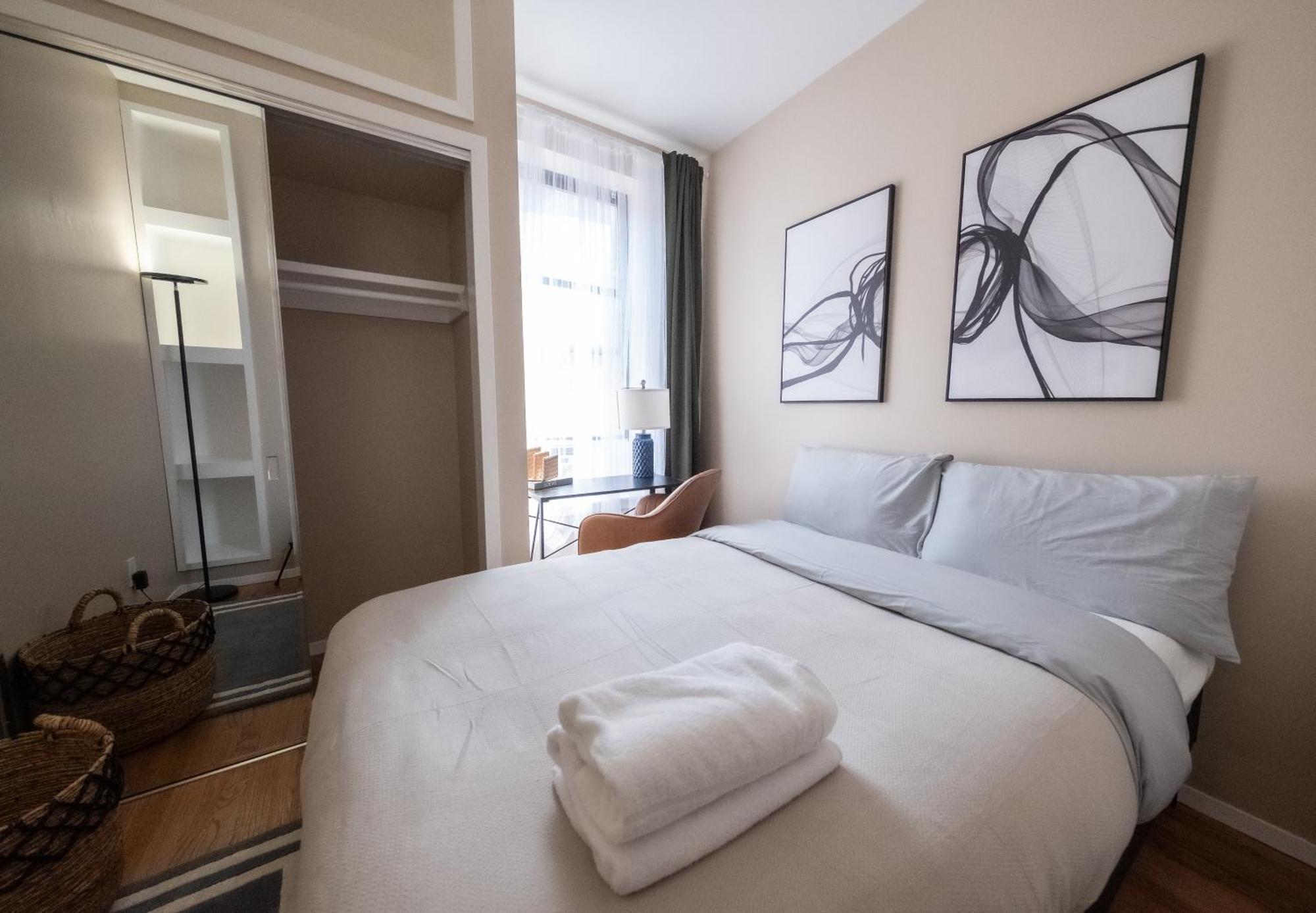 Apartment Sunlit 2br Park North Elevator & Laundry New York